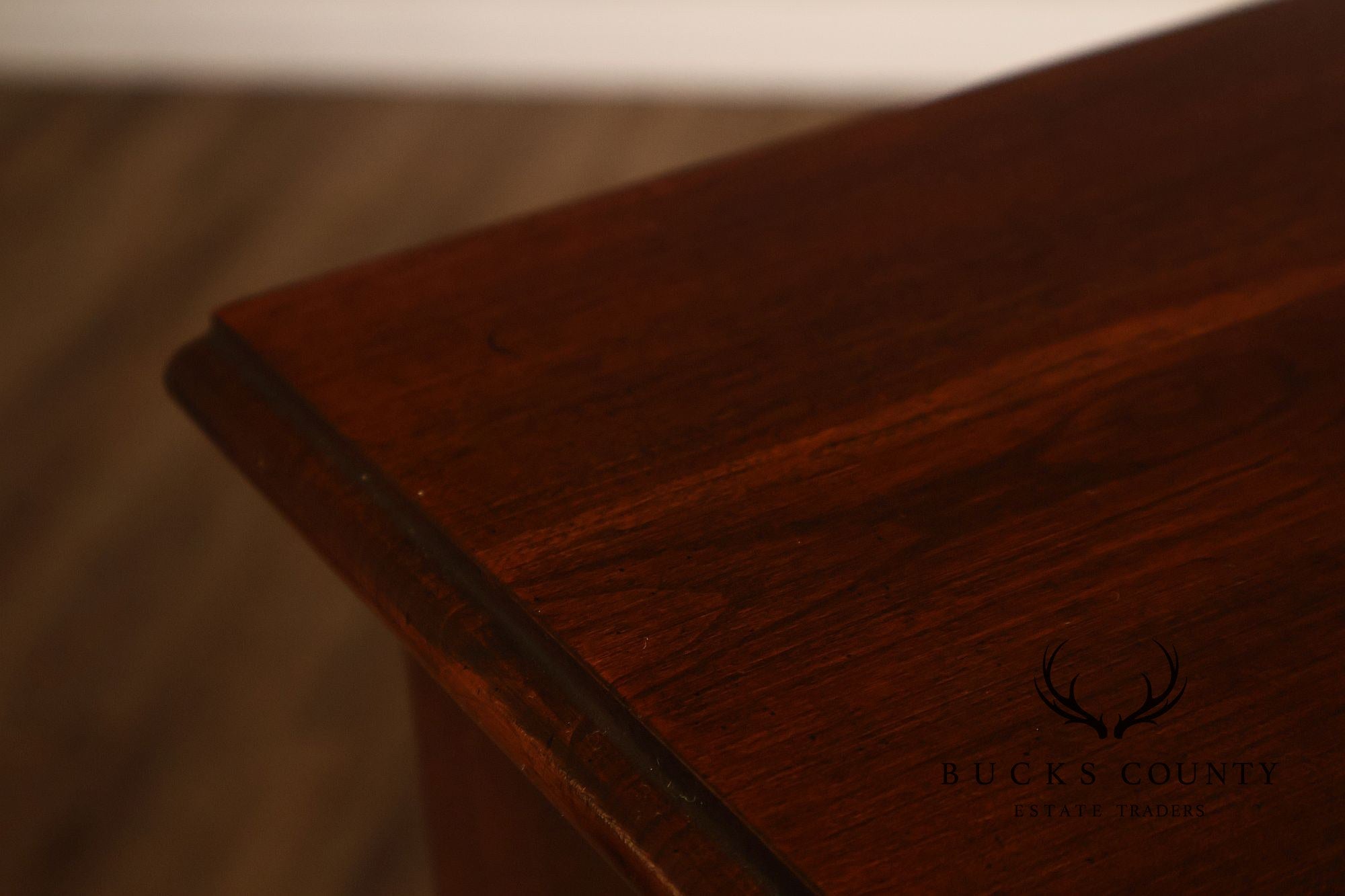 Ethan Allen 'Georgian Court' Cherry Chest on Chest