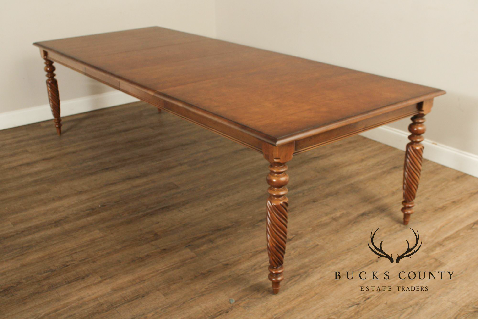 Ethan Allen 'British Classics' Extendable Dining Table