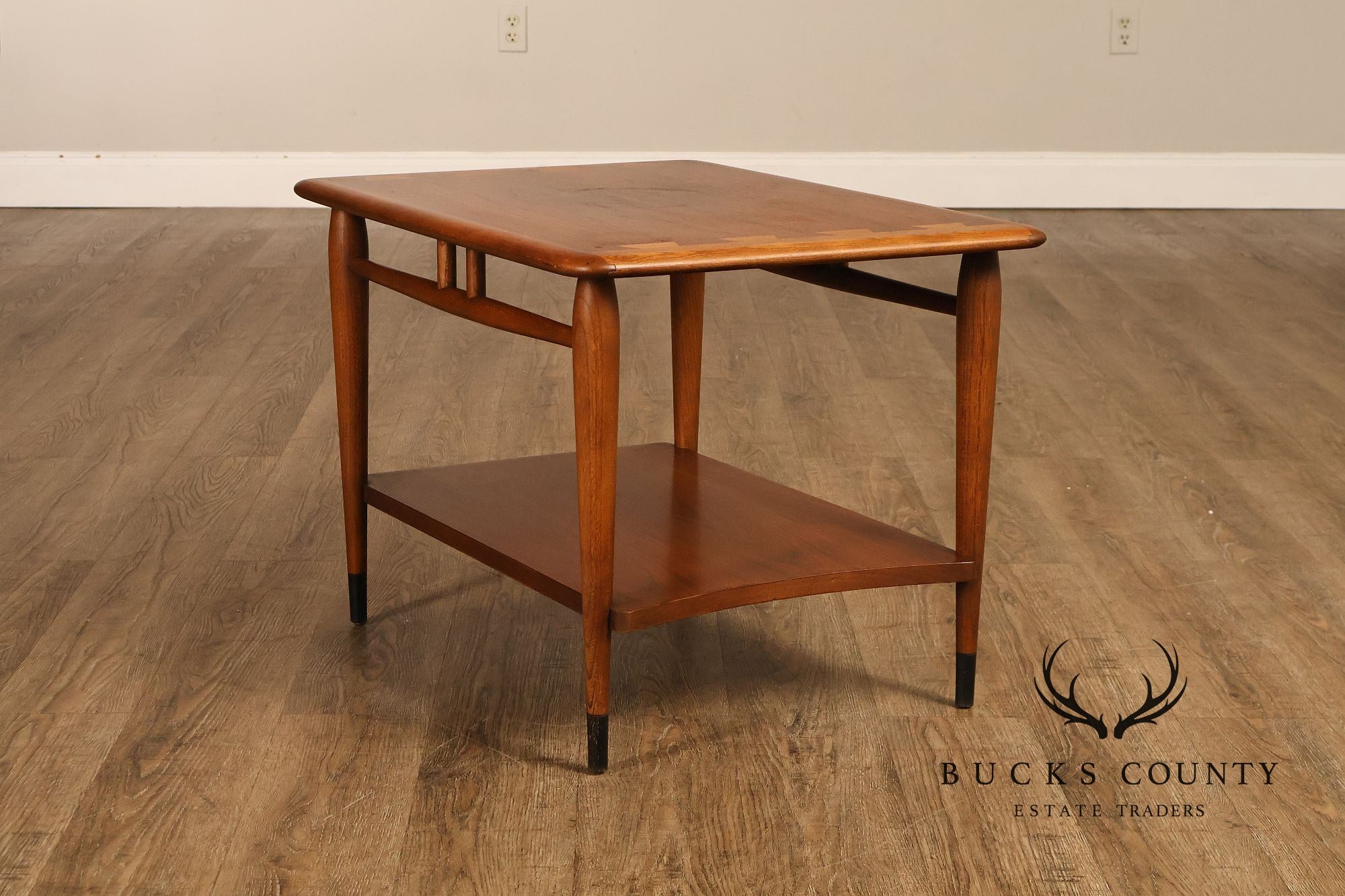 Lane 'Acclaim' Mid Century Modern Pair of End Tables