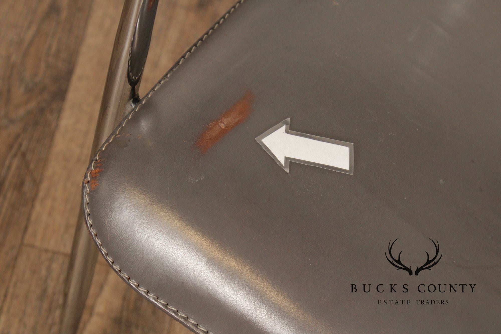 Fasem Italian Modern Pair of 'P40' Armchairs