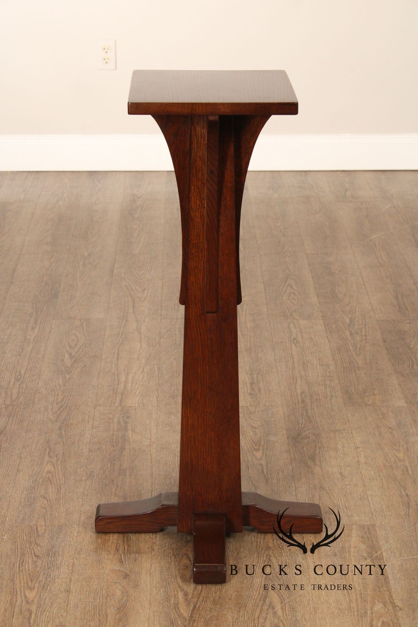 Stickley Mission Collection Oak Pedestal