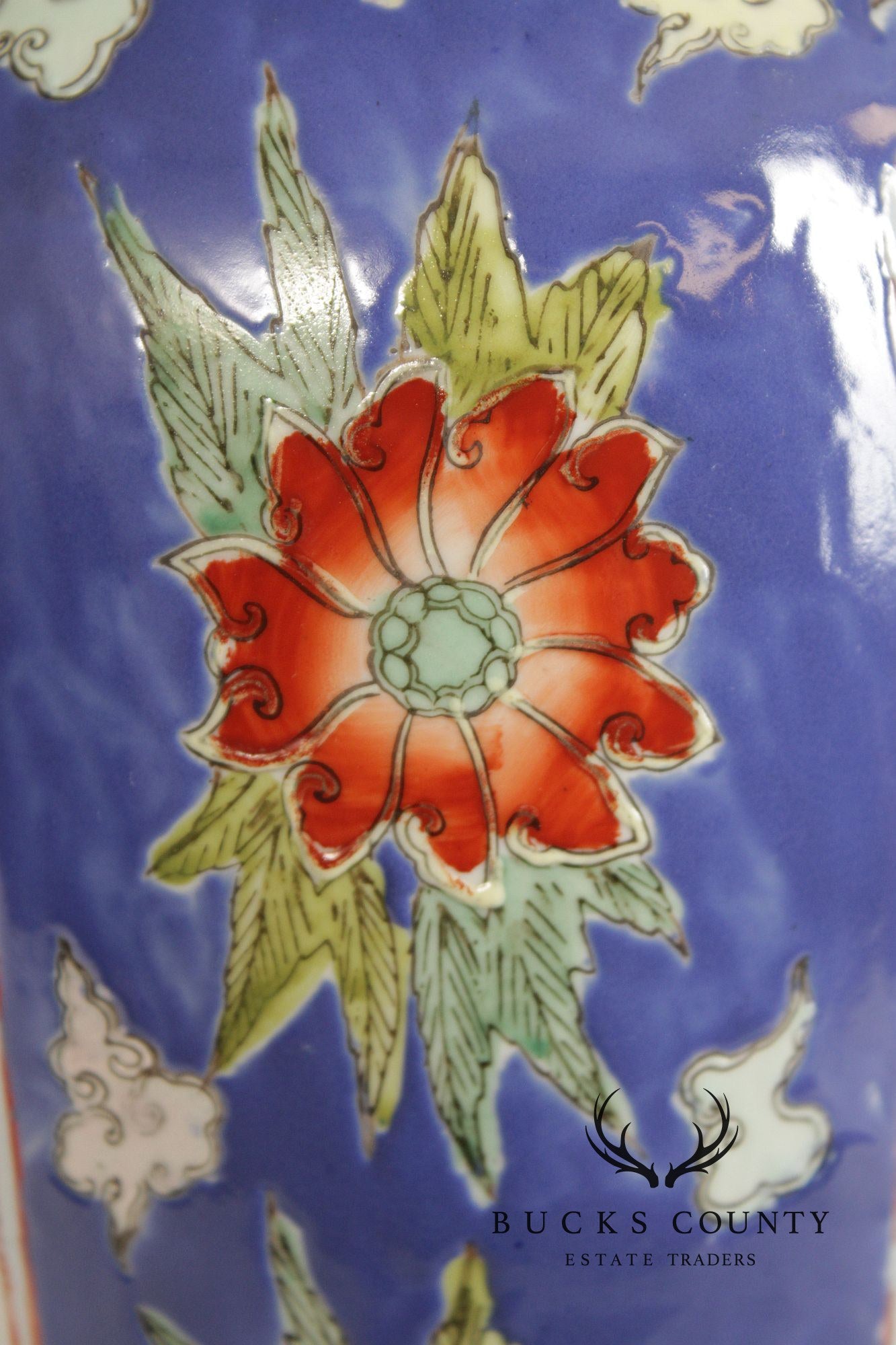 Asian Style Porcelain Vasiform Table Lamp