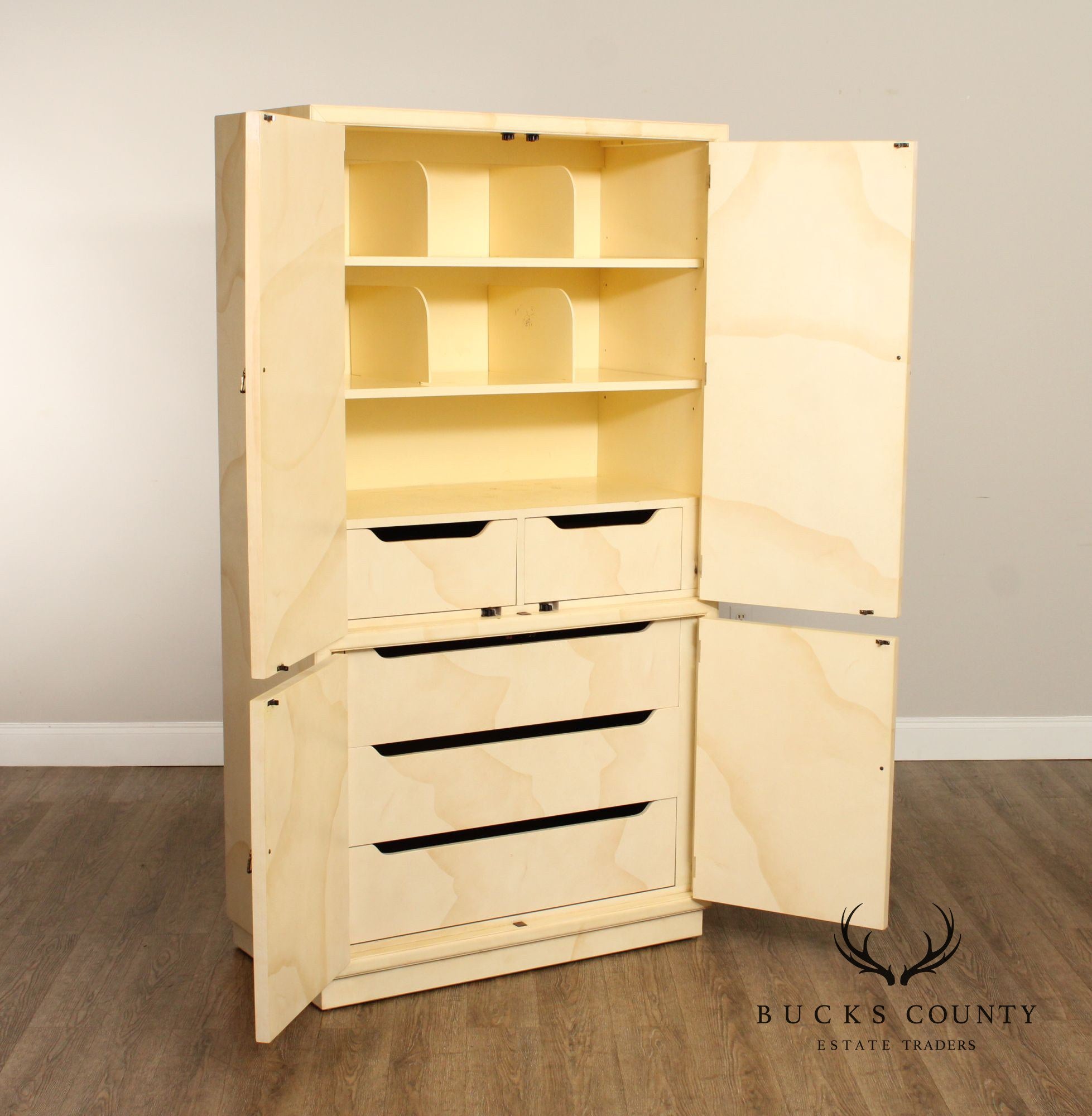 Henredon 'Villa Borghese' Carved and Lacquered Armoire