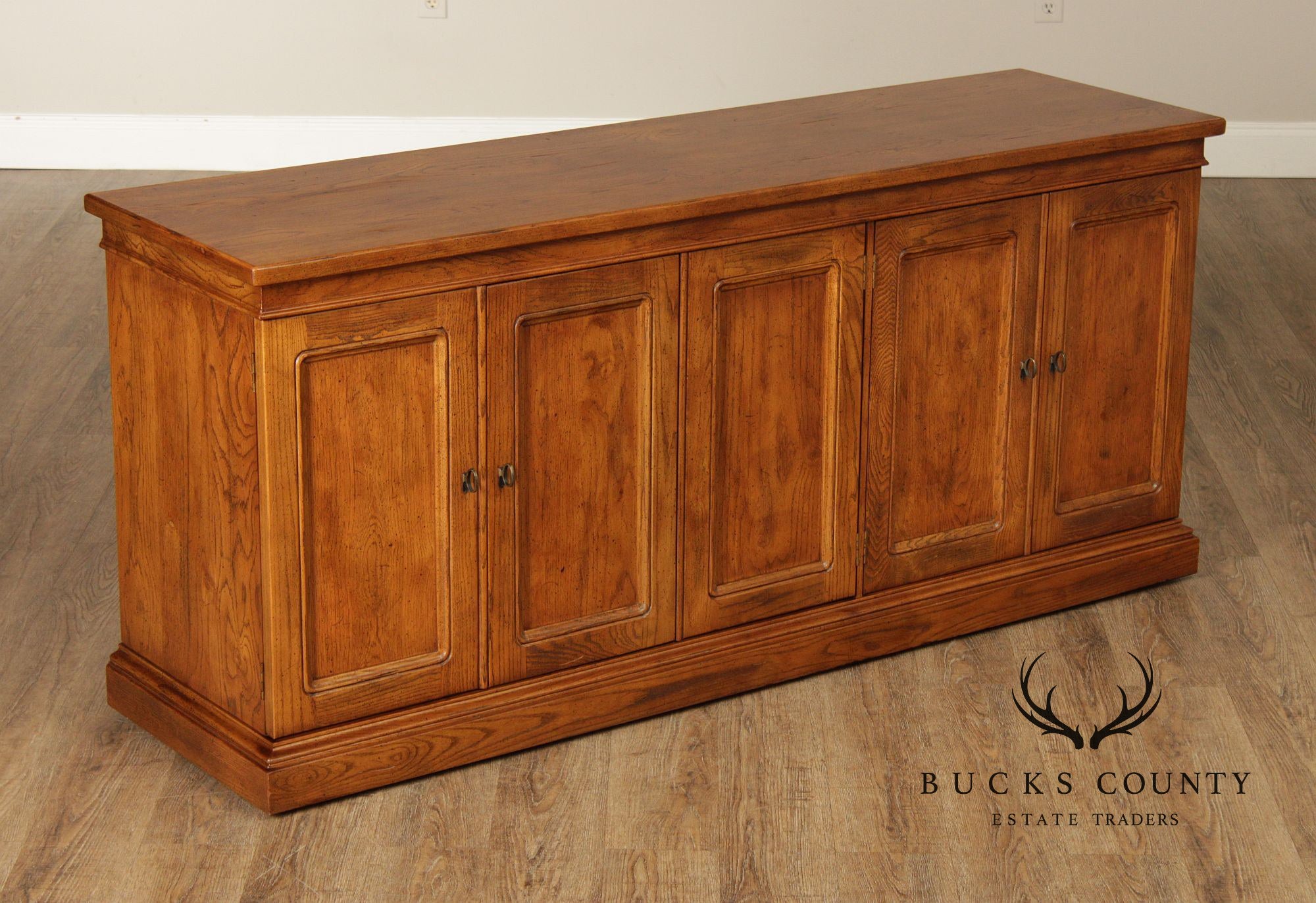 Henredon Artefacts Collection Oak Sideboard Credenza