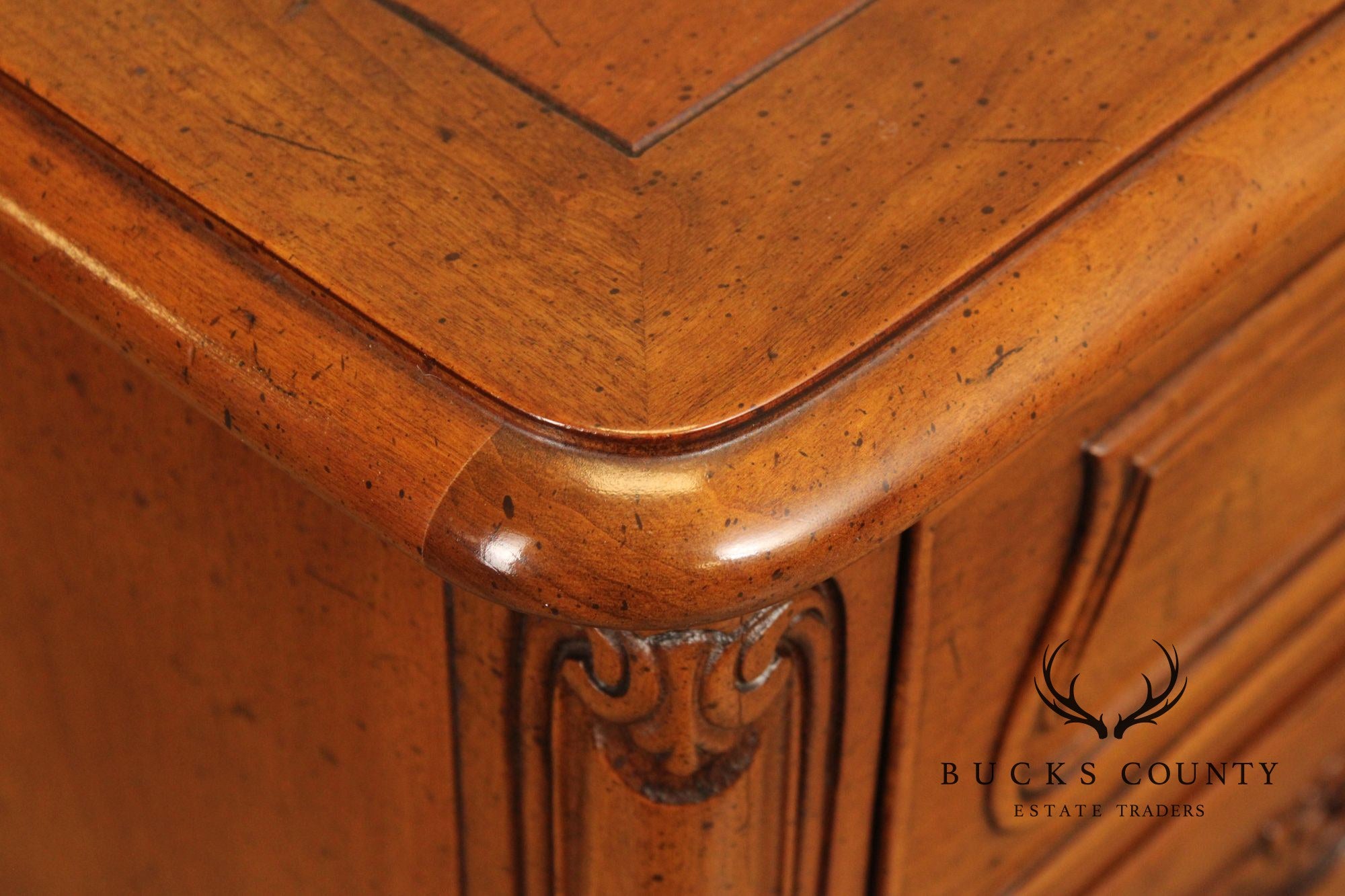 Henredon French Style Walnut Buffet Sideboard