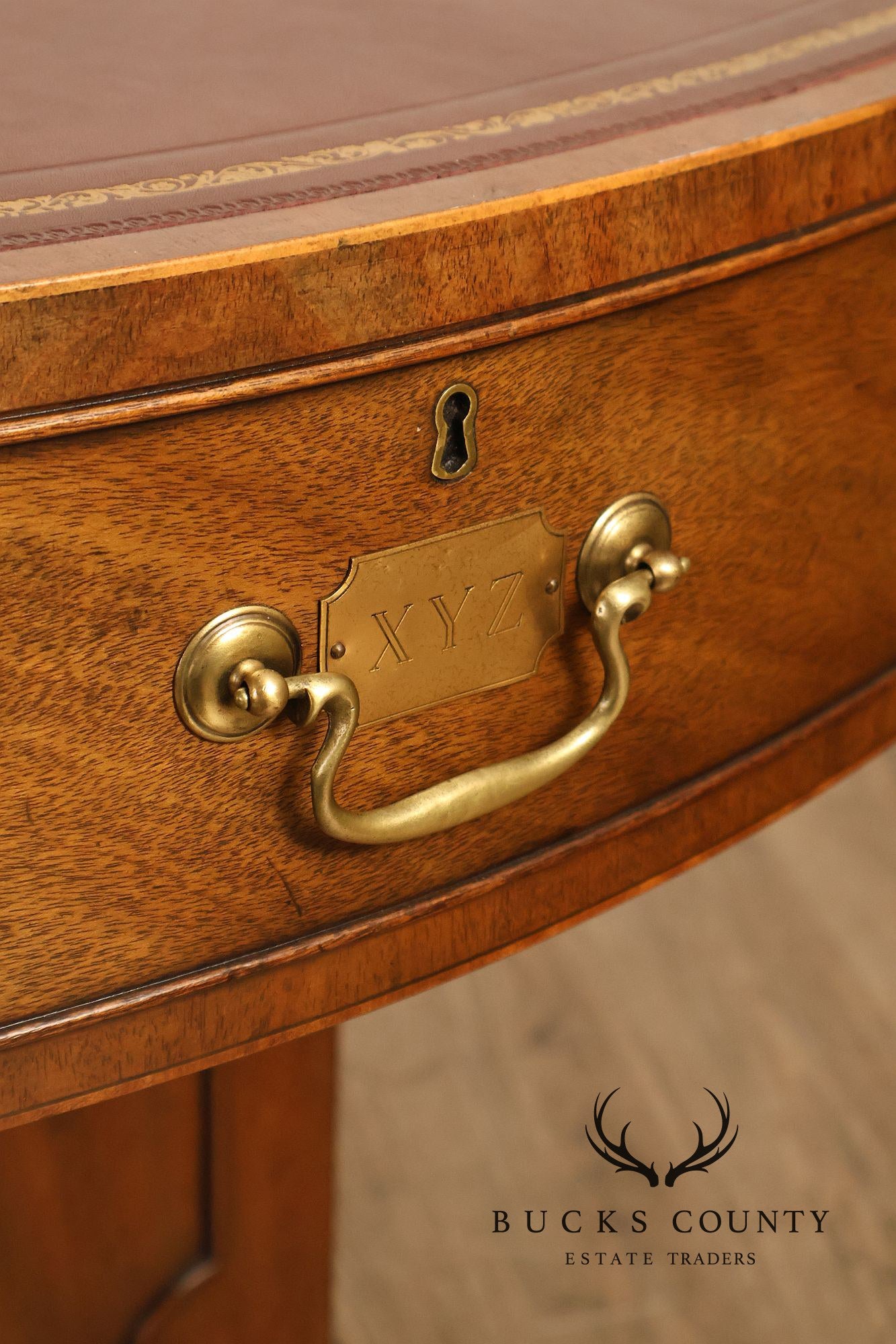 Kittinger Leather Top Round Rent Table With Drawers T295