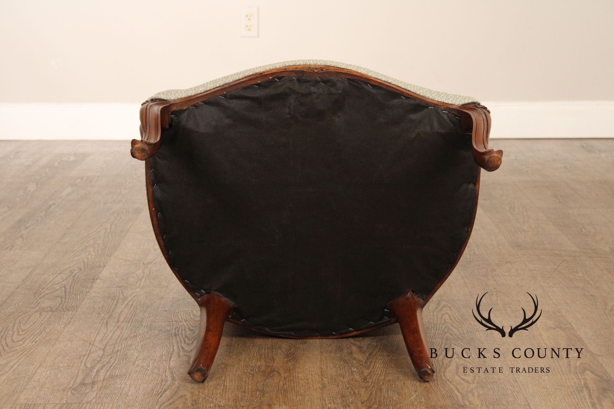 Antique French Louis XV Style Pair of Carved Fauteuil Armchairs