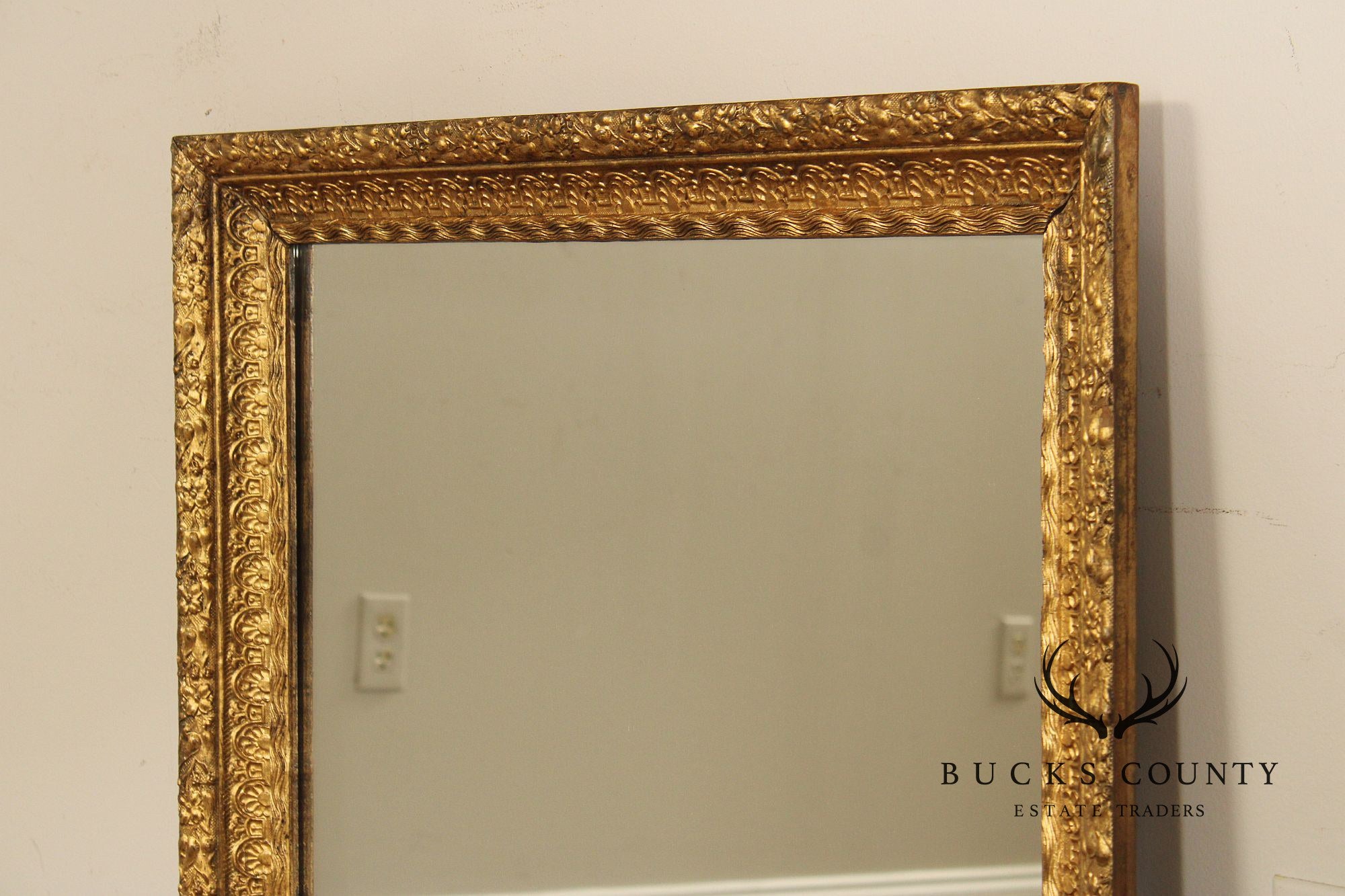 French Rococo Style Giltwood Carved Wall Mirror