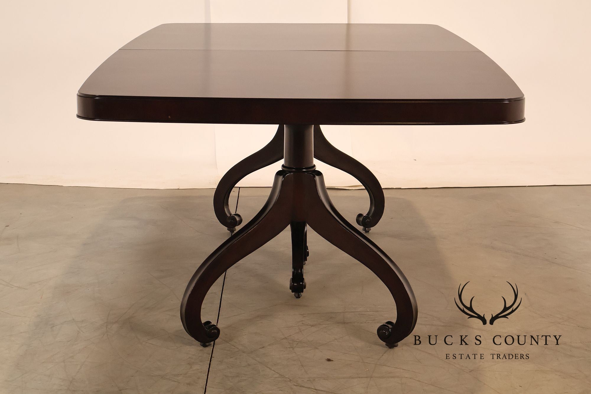 Thomasville Transitional Style Double Pedestal Mahogany Dining Table