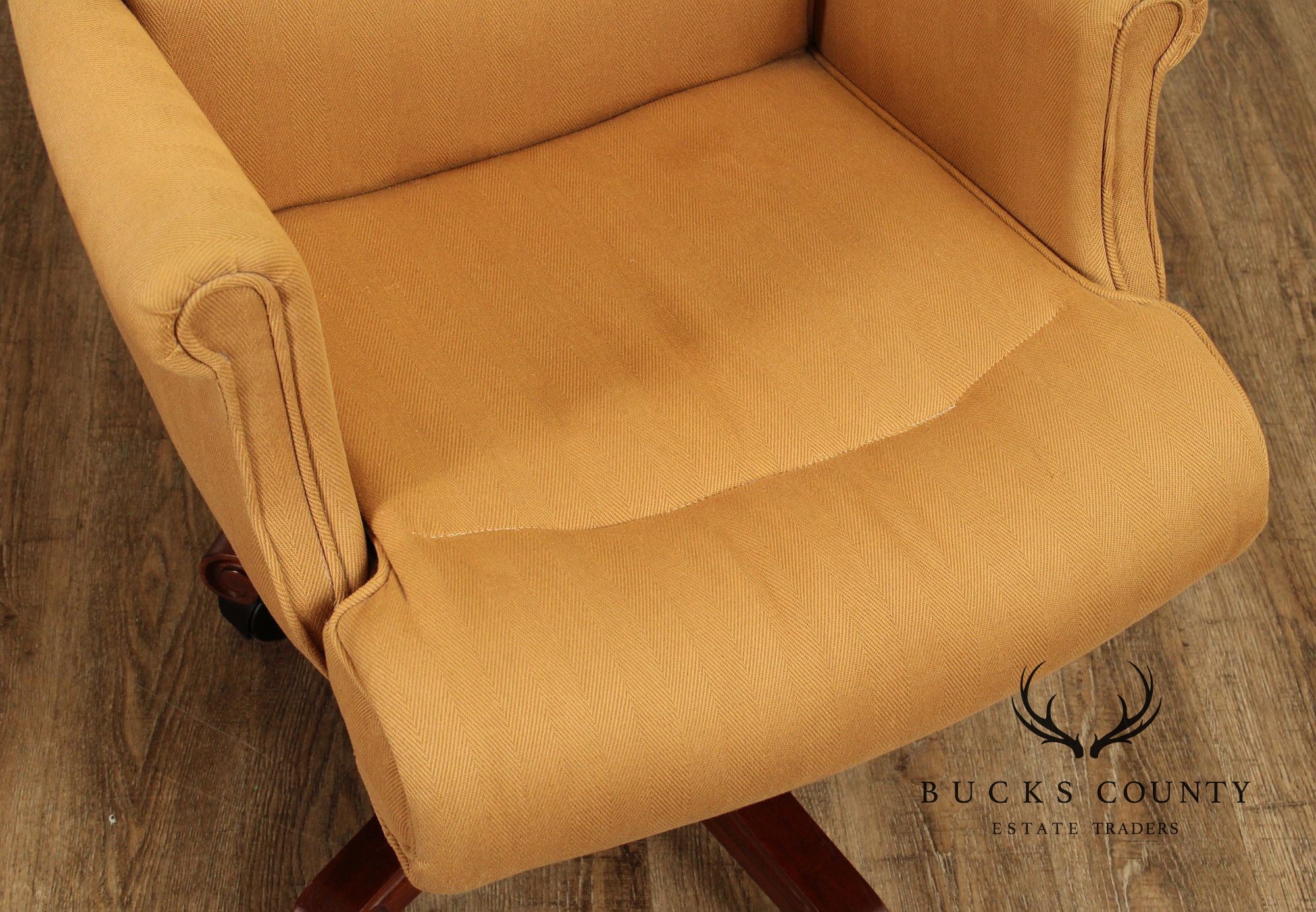Traditional Executive Office Chair