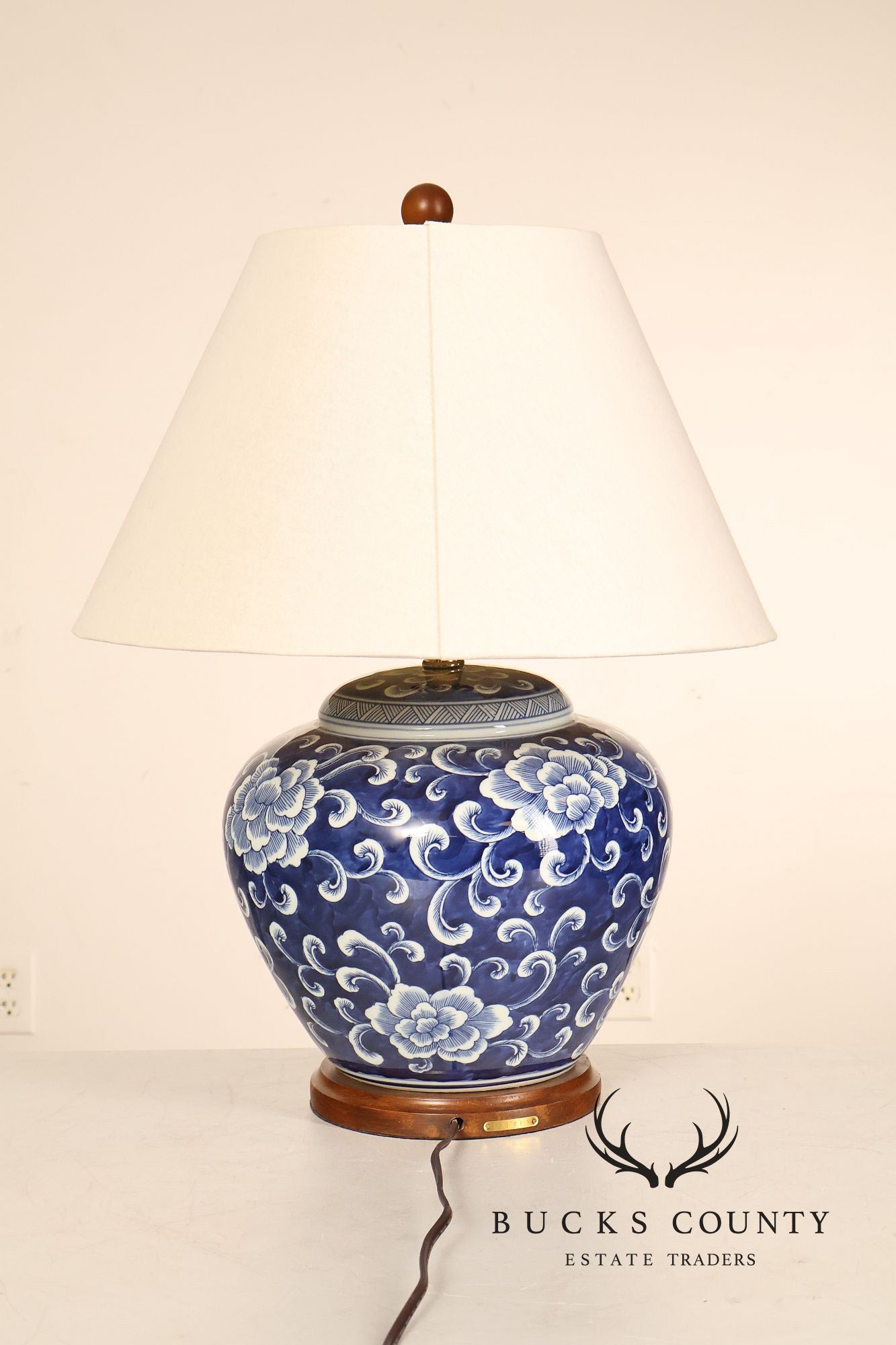 Ralph Lauren Asian Style Pair of Blue And White Ginger Jar Table Lamps