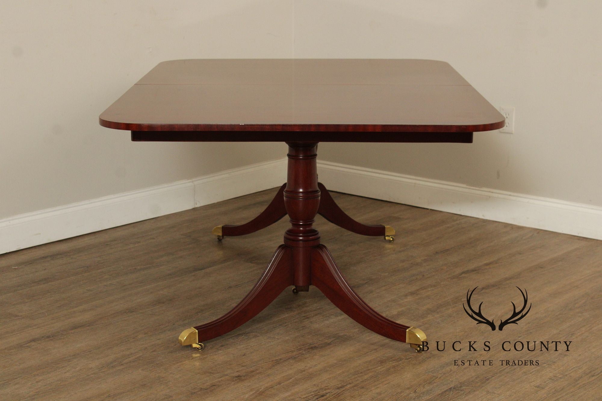 Kindel National Trust Double Pedestal Mahogany Expandable Dining Table