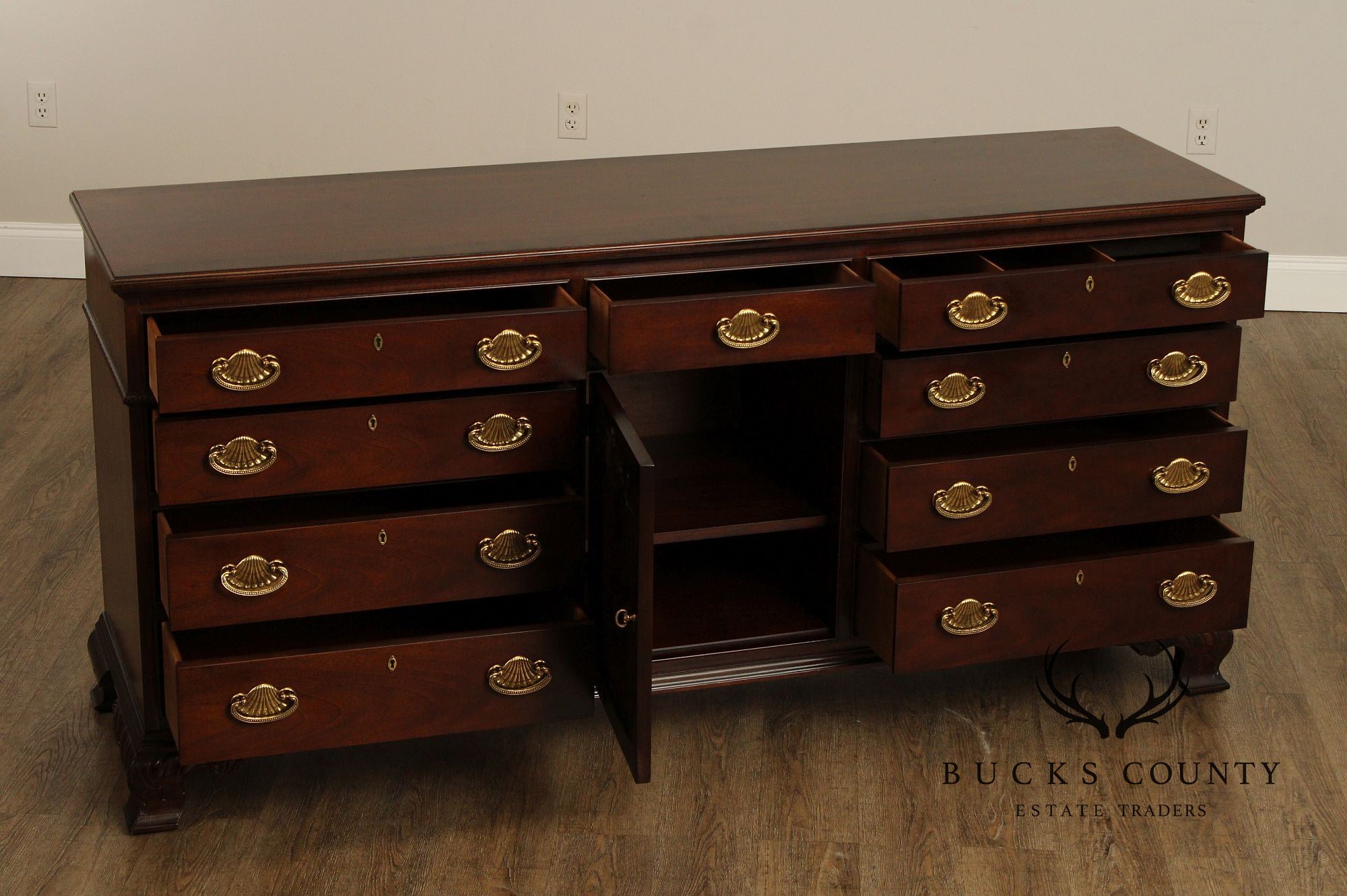 Henredon Chippendale Style Cherry Long Dresser