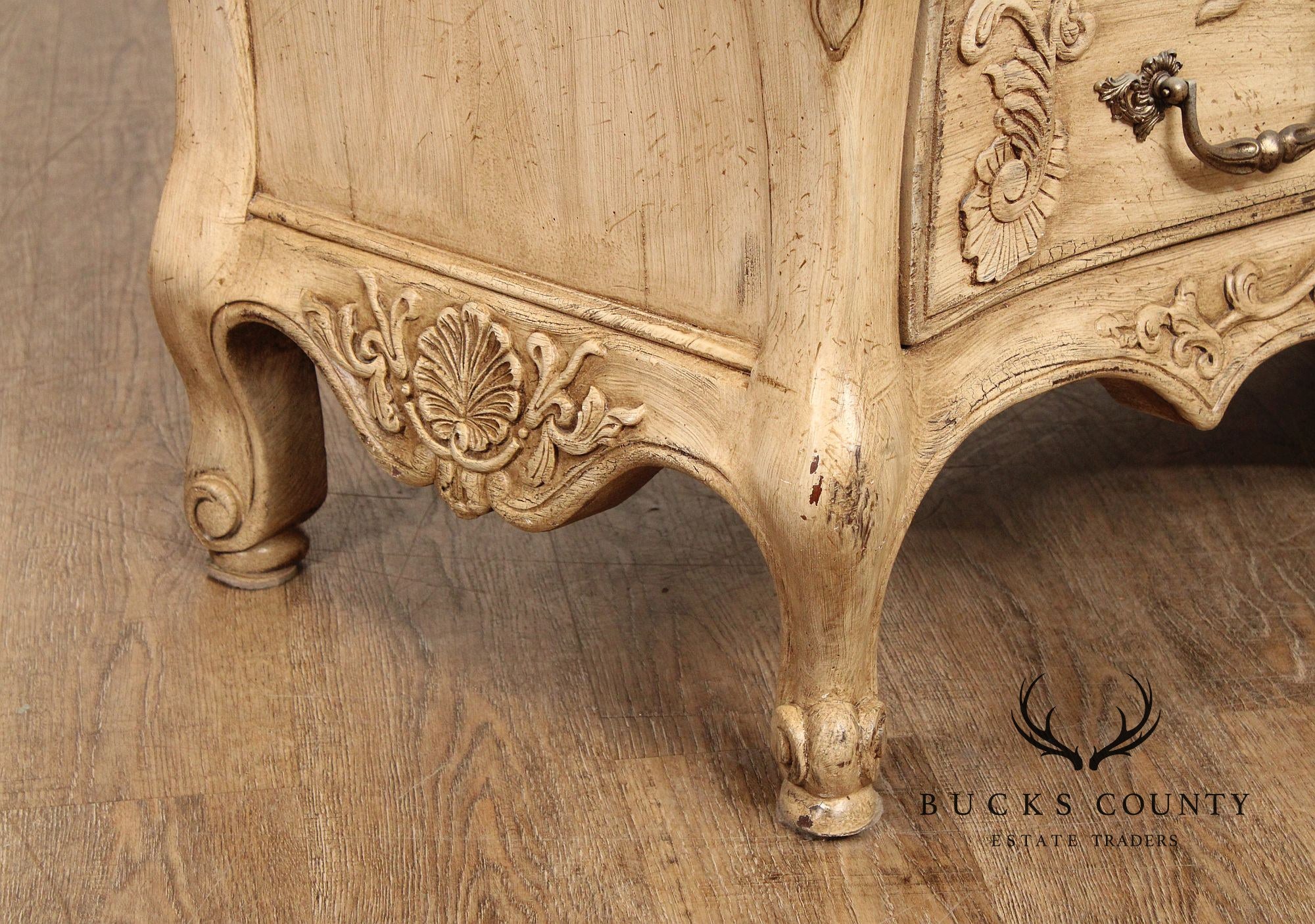 Henredon Italian Provincial Style Cream Painted Chest of Drawers