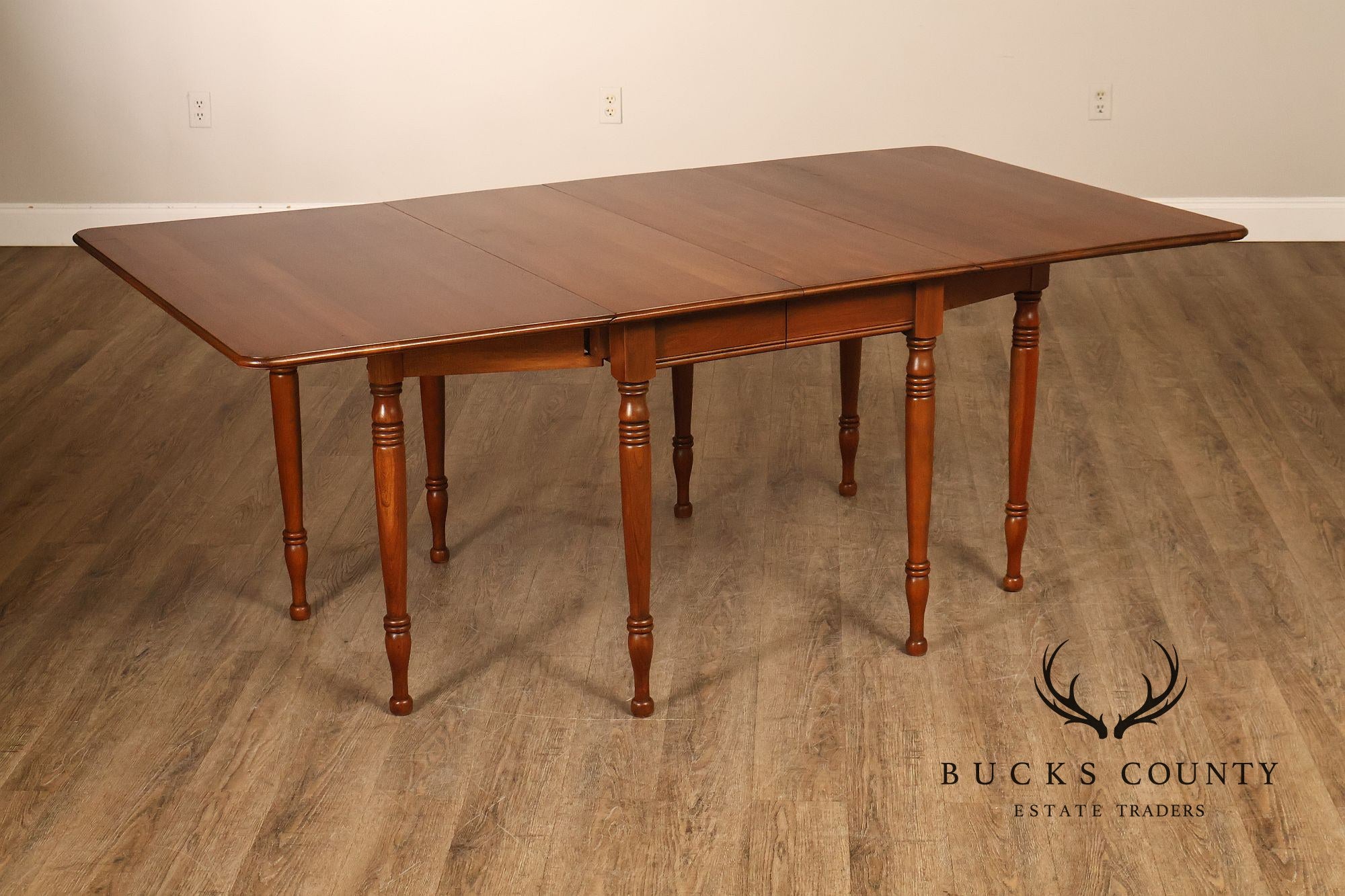 Pennsylvania House Cherry Drop Leaf Dining Table With Leaves