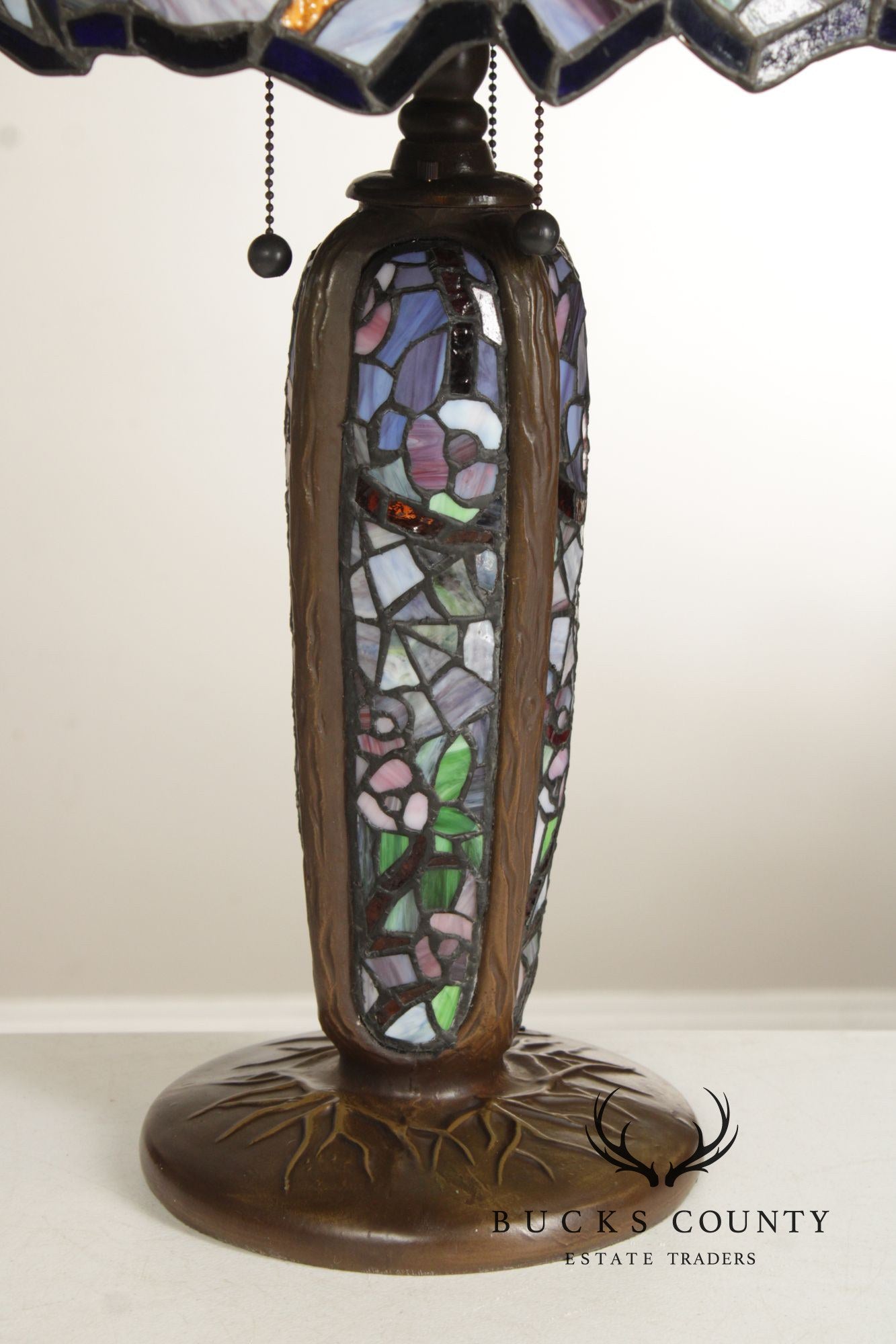 Tiffany Style Art Glass Table Lamp