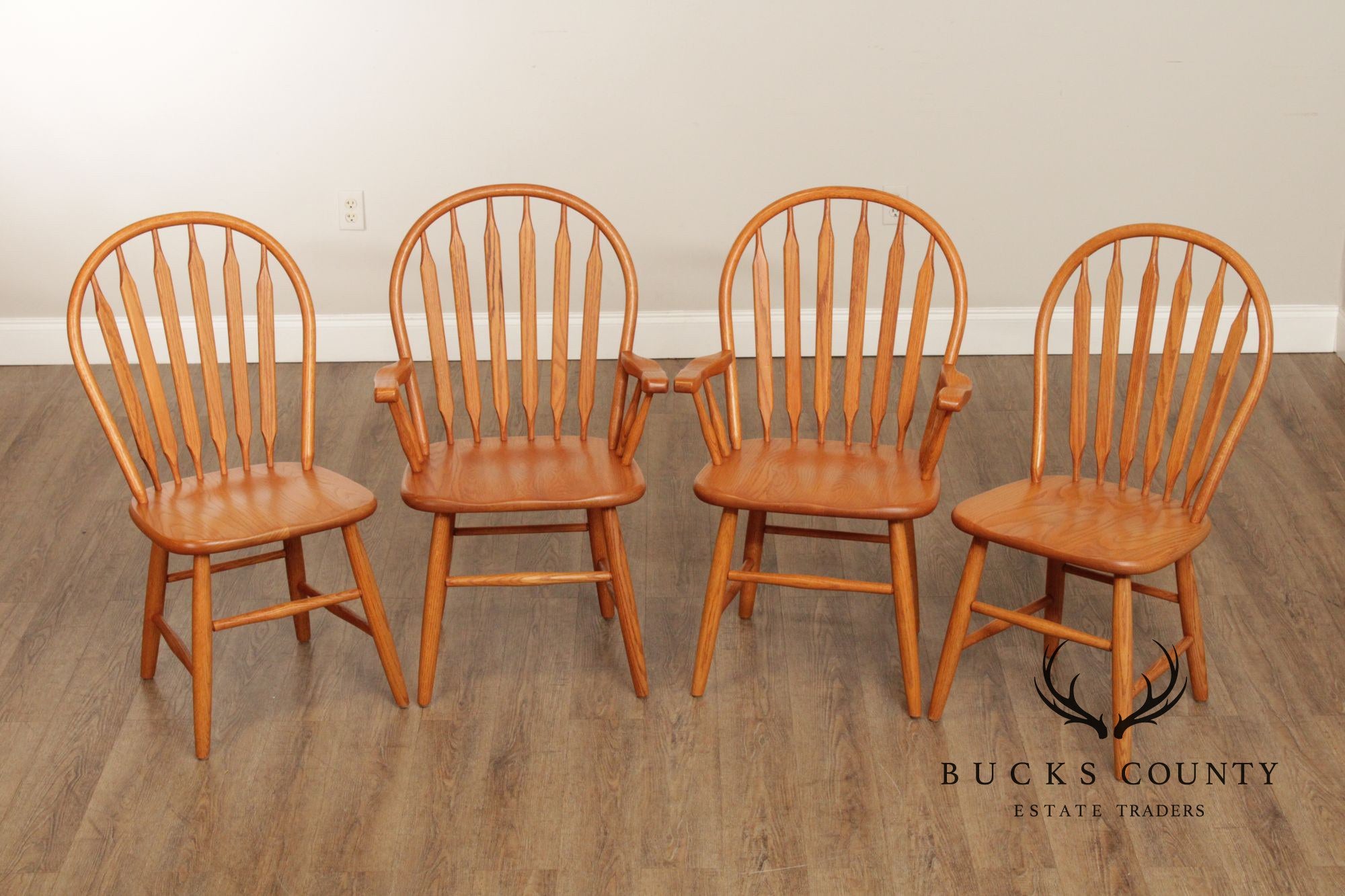 Traditional Set of Four Oak Windsor Dining Chairs
