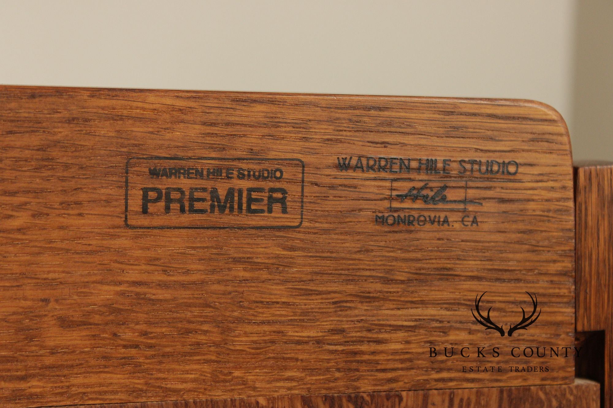 Warren Hile Studio Mission Style Quarter Sawn Oak Tapered Bookcase