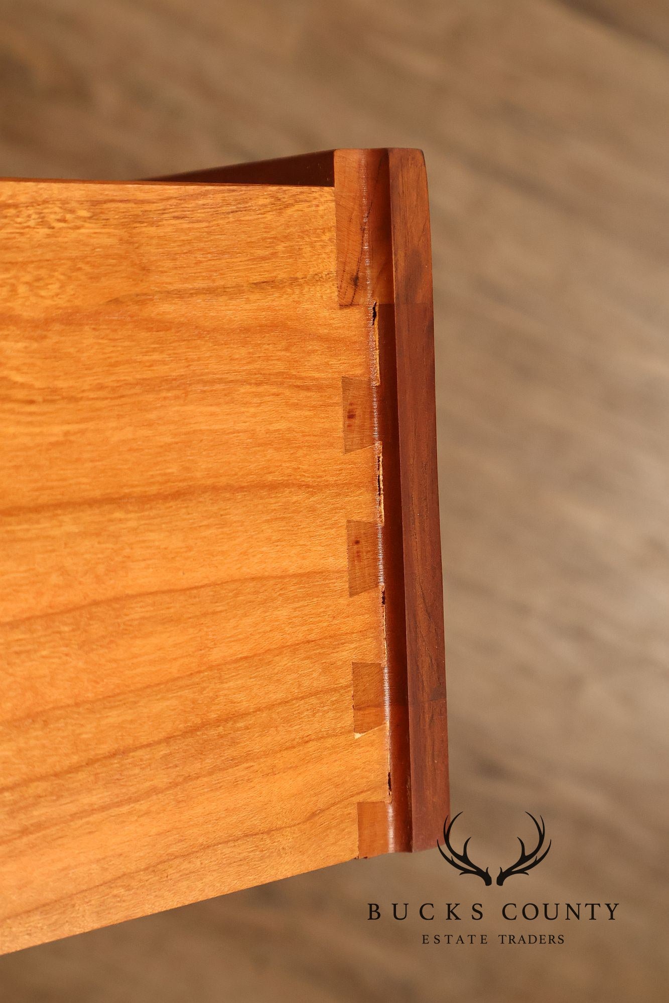 Ethan Allen Medallion Collection Cherry Lighted China Cabinet