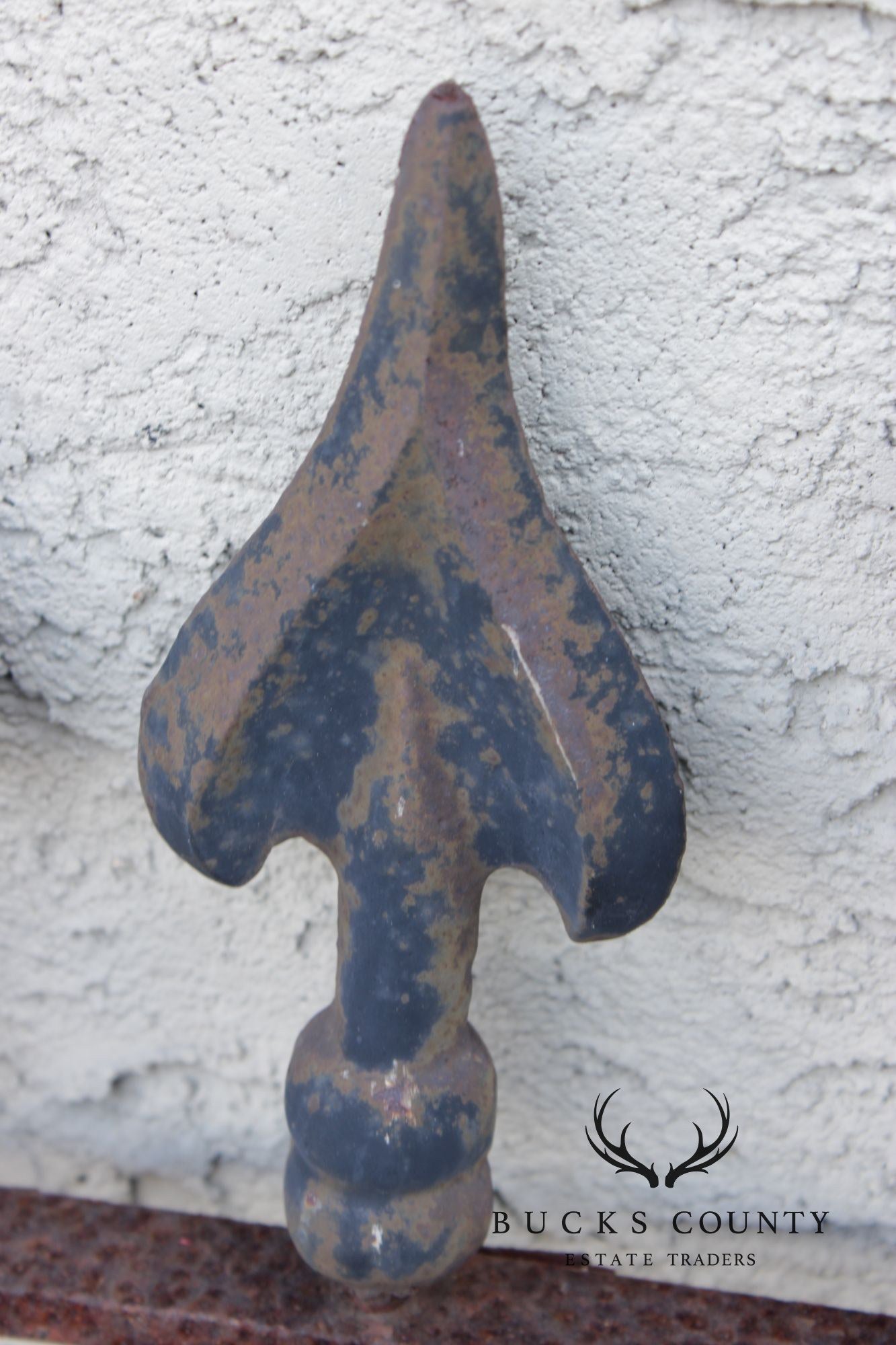 Antique Cast Iron Garden Fence Section With Spear Finials And Star Motif