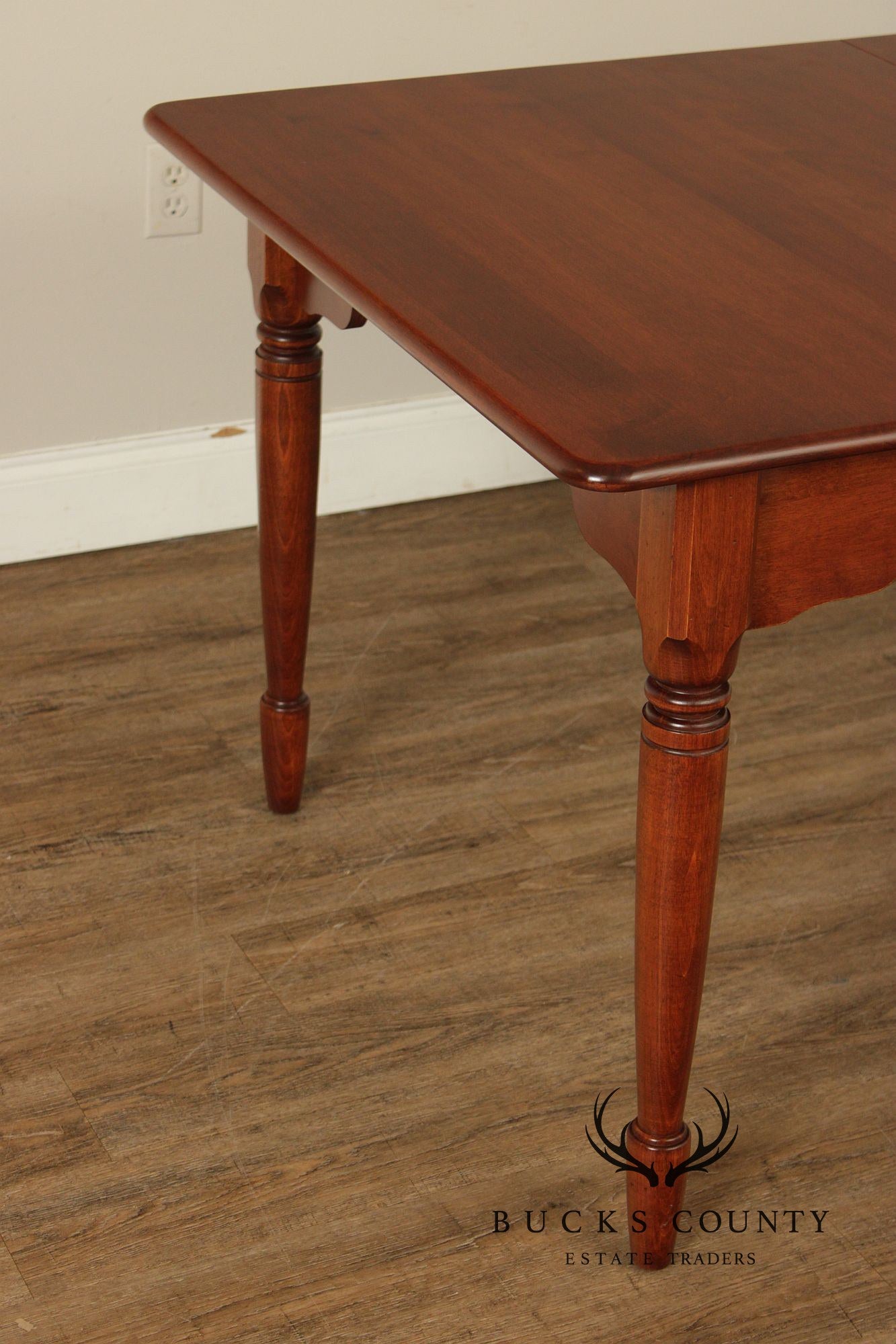 Nichols & Stone Solid Maple Expandable Dining Table
