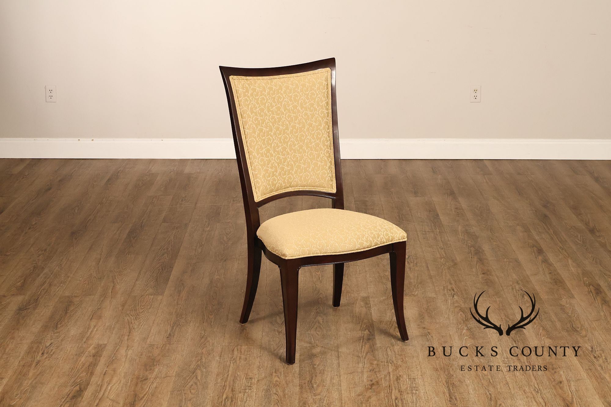Thomasville Transitional Set of Eight Mahogany Dining Chairs