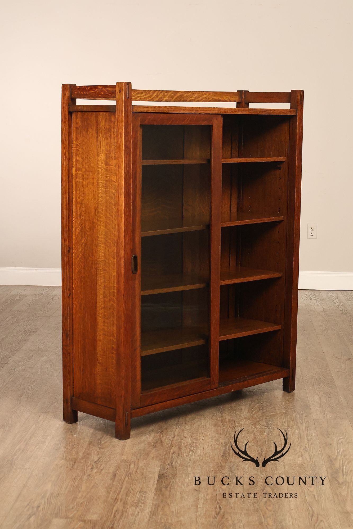 Harden Furniture Co. Antique Arts And Crafts Two Sliding-Door Bookcase
