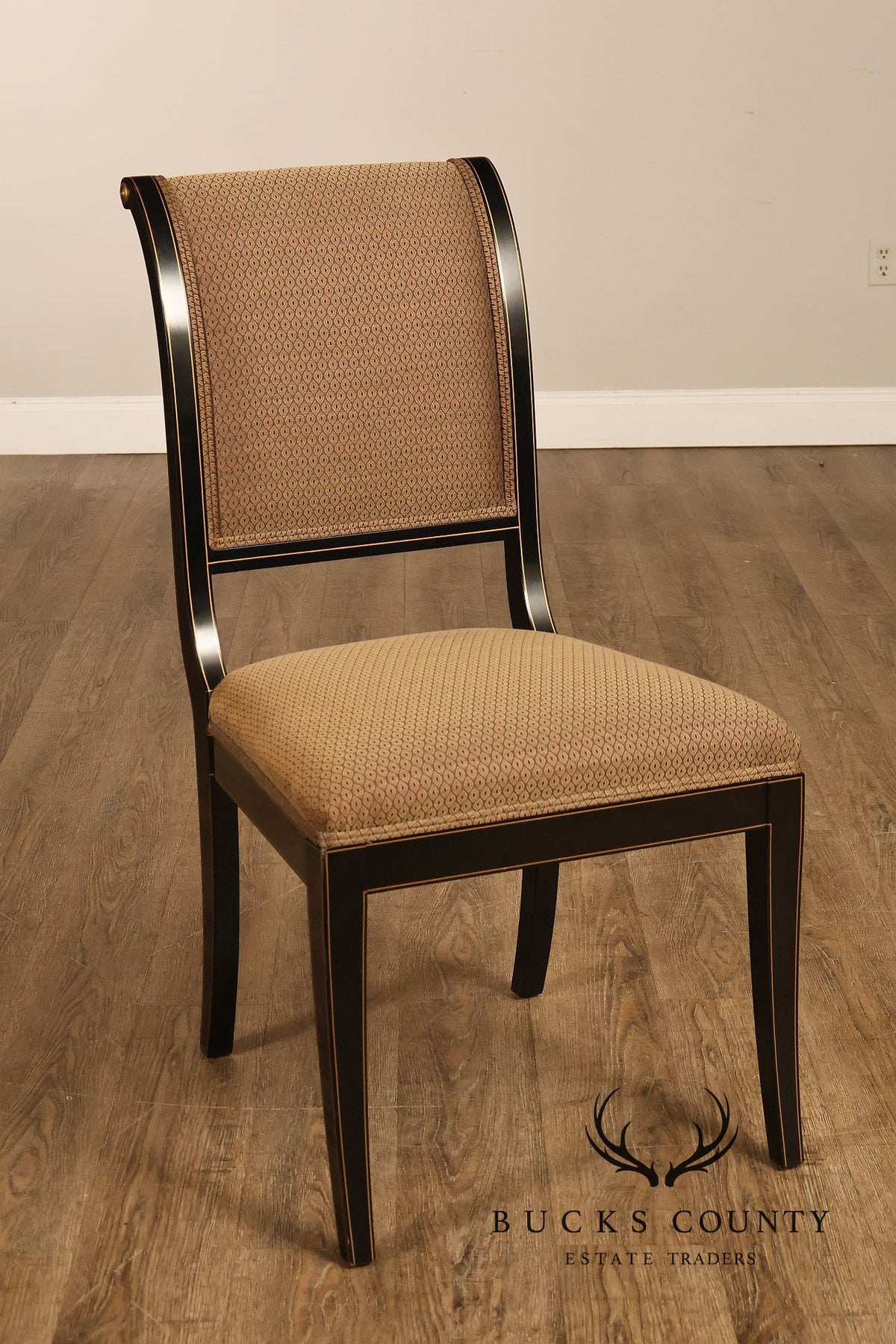Kindel Mahogany Sleigh Back Side Chair