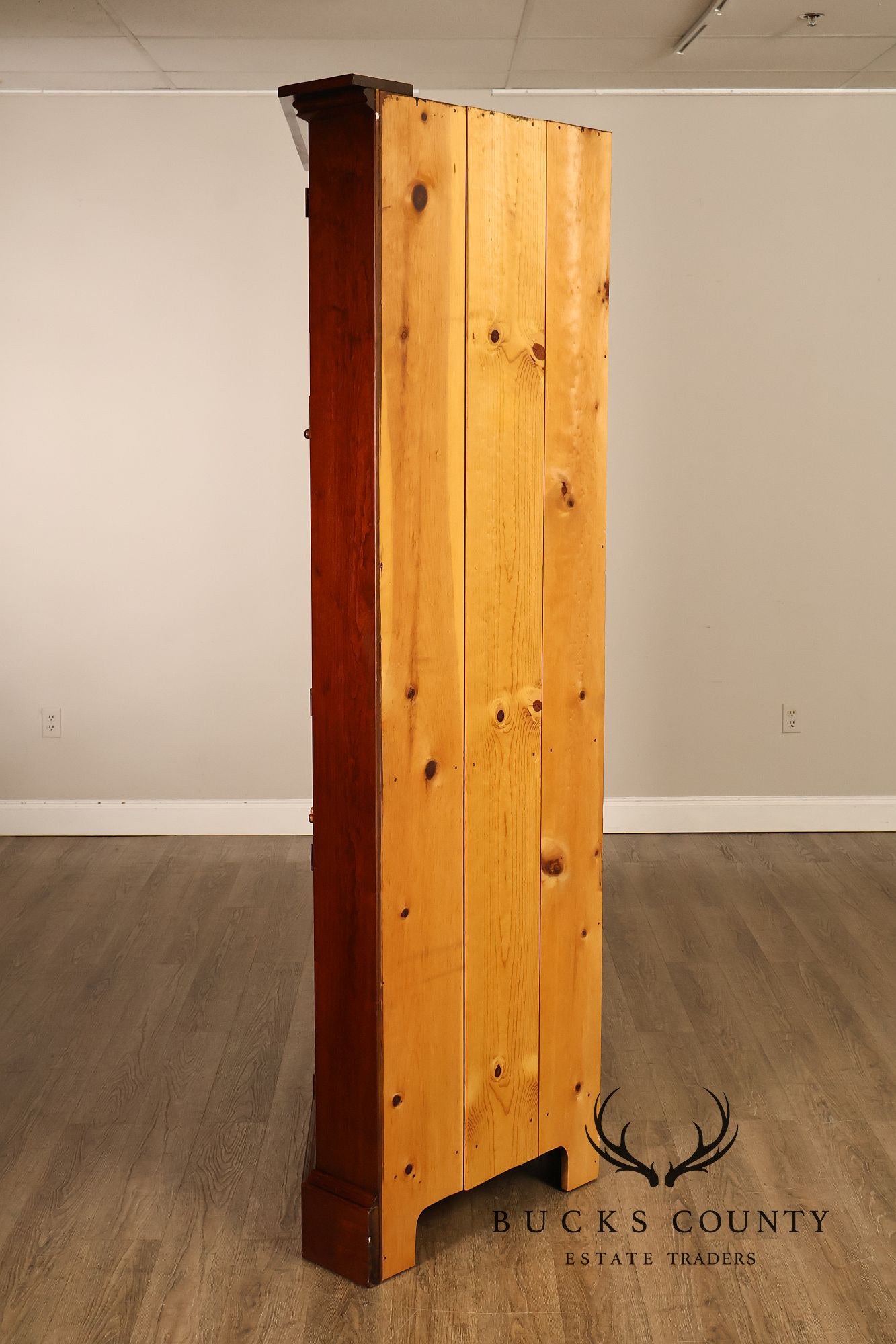 Piper Classics Custom Pine Blind Door Corner Cabinet