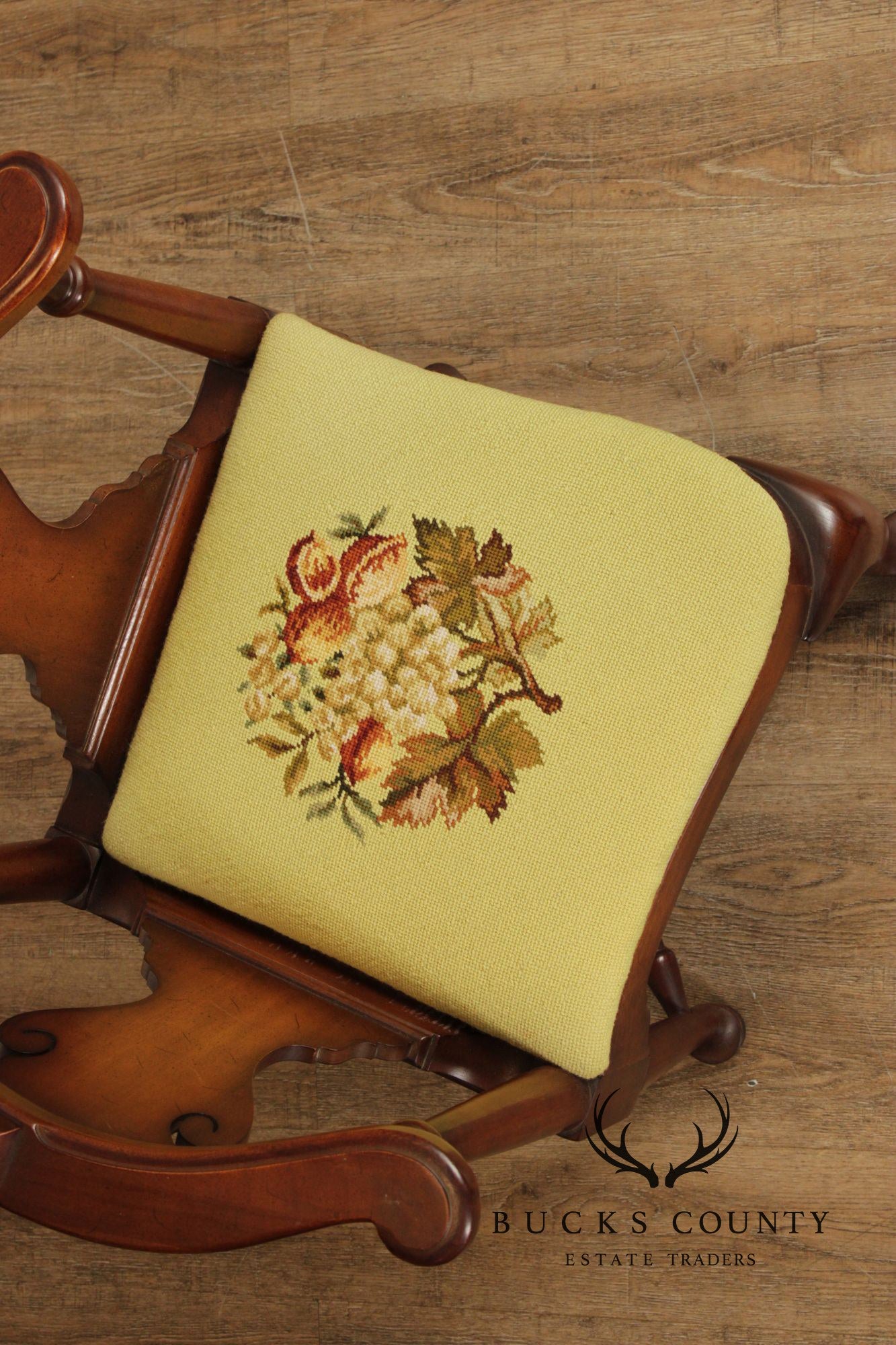 Queen Anne Style Mahogany Corner Chair