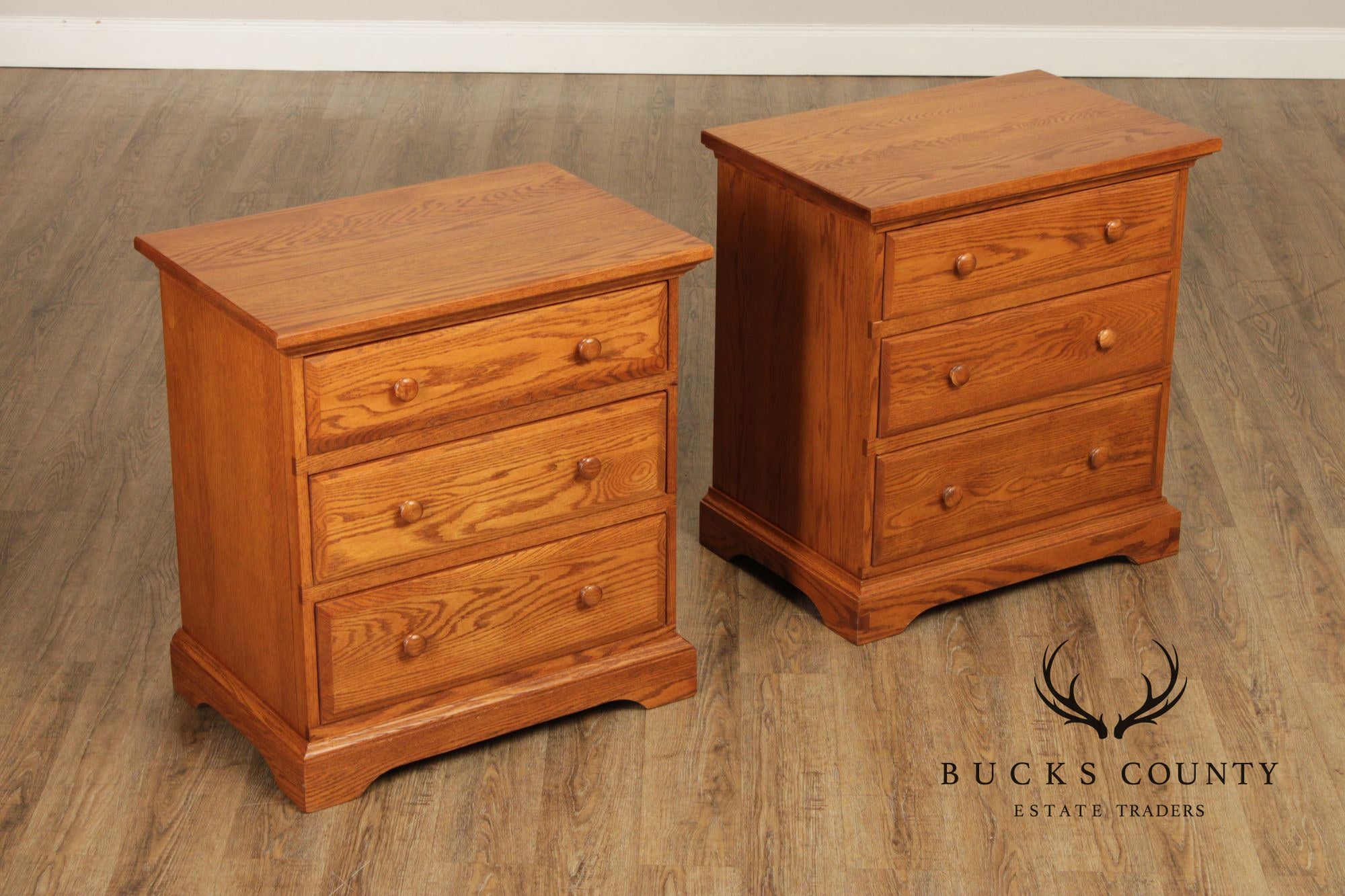 Hunt Country Furniture Pair of Oak Three-Drawer Nightstands
