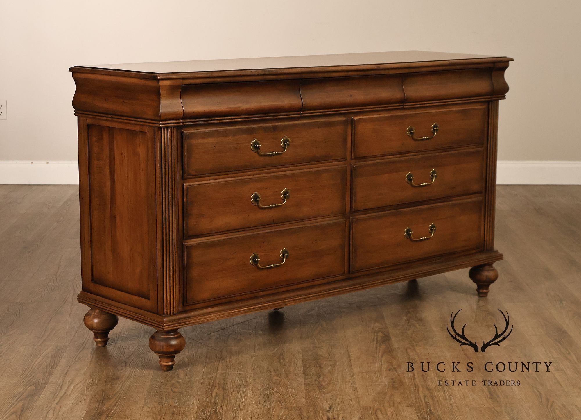 Ethan Allen British Classics Collection 'Marques' Double Dresser