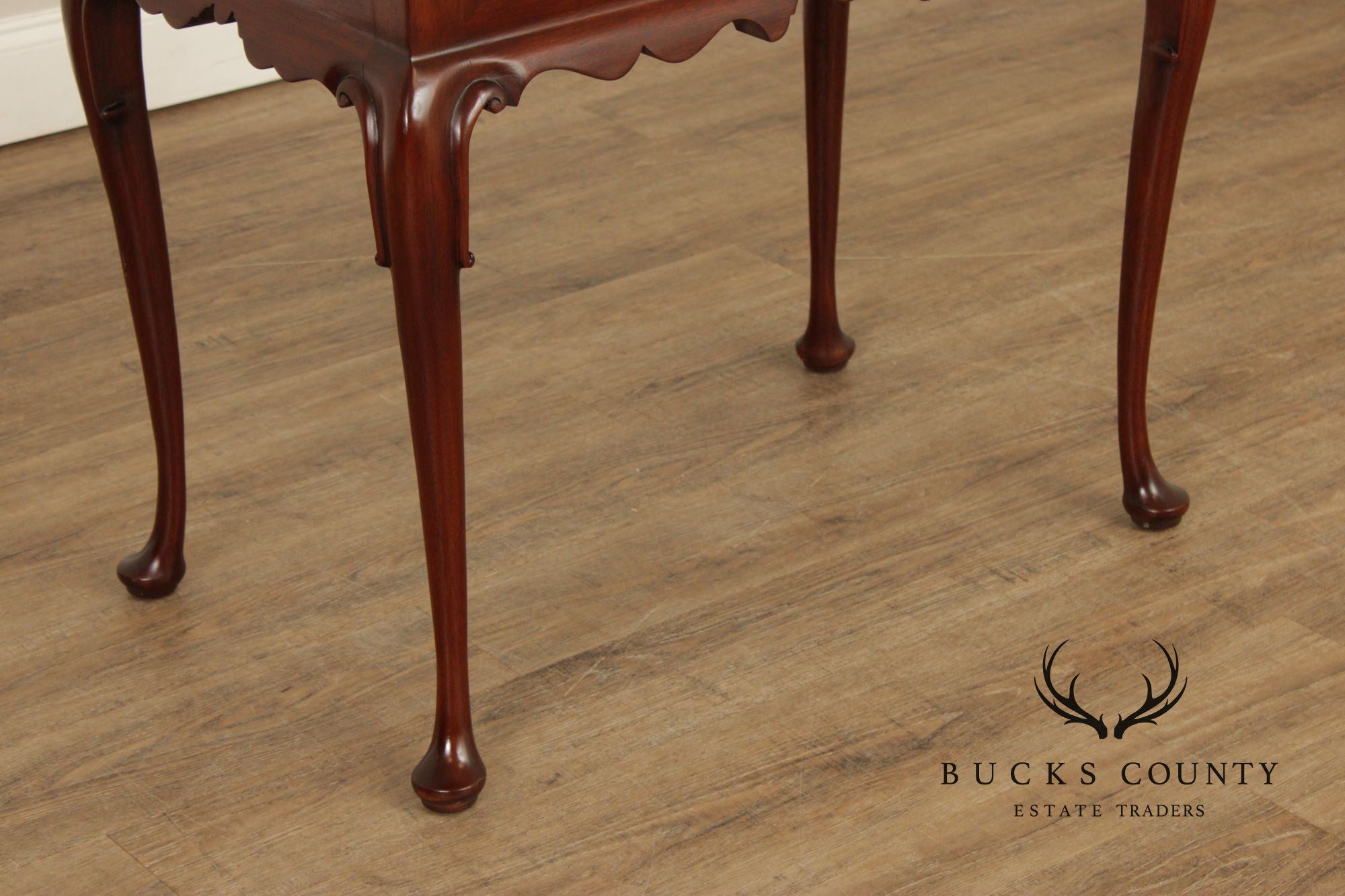 Henkel Harris Queen Anne Style Mahogany Tea Table