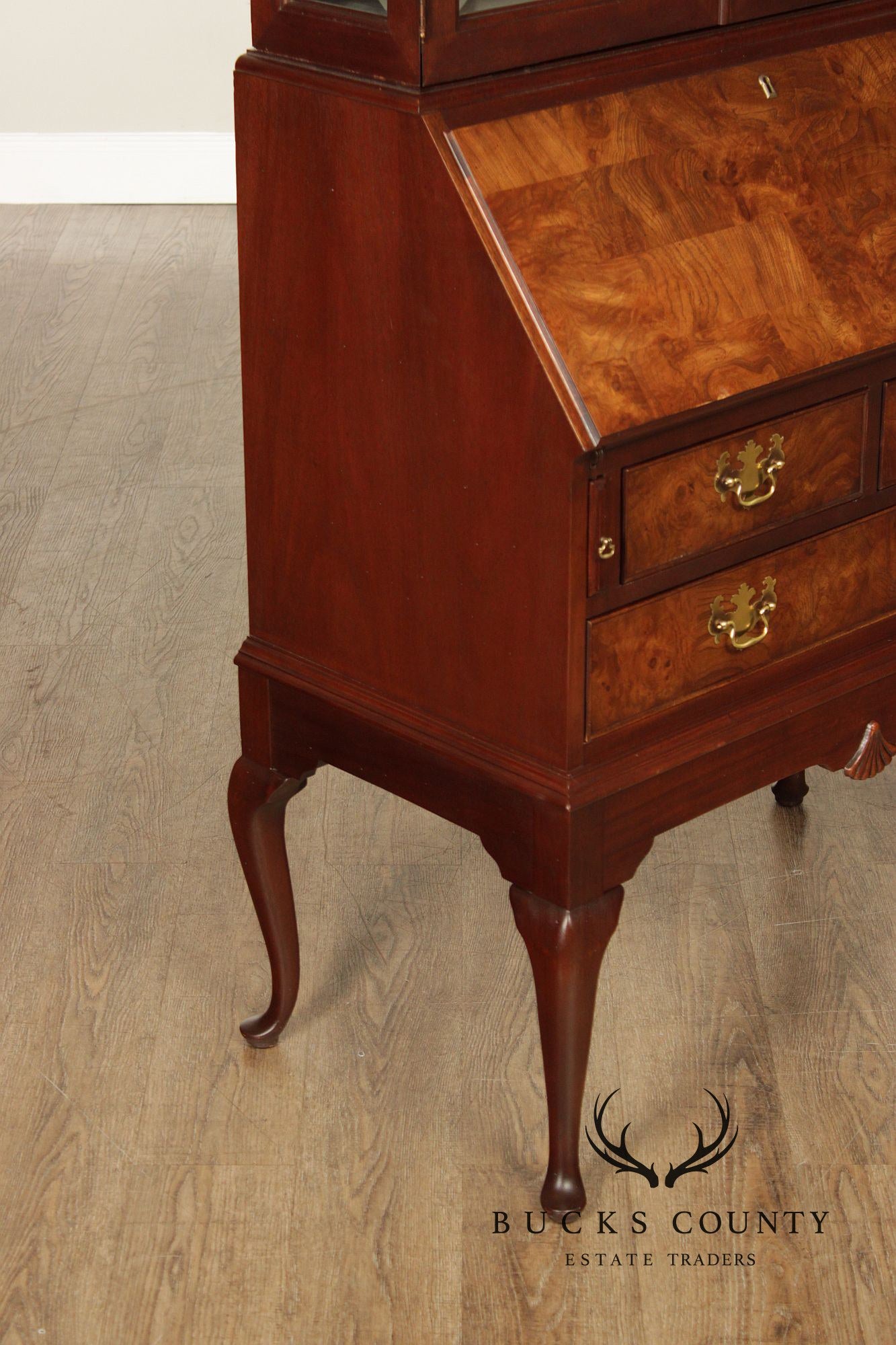 Hekman Georgian Style Lighted Secretary Desk And Display Cabinet