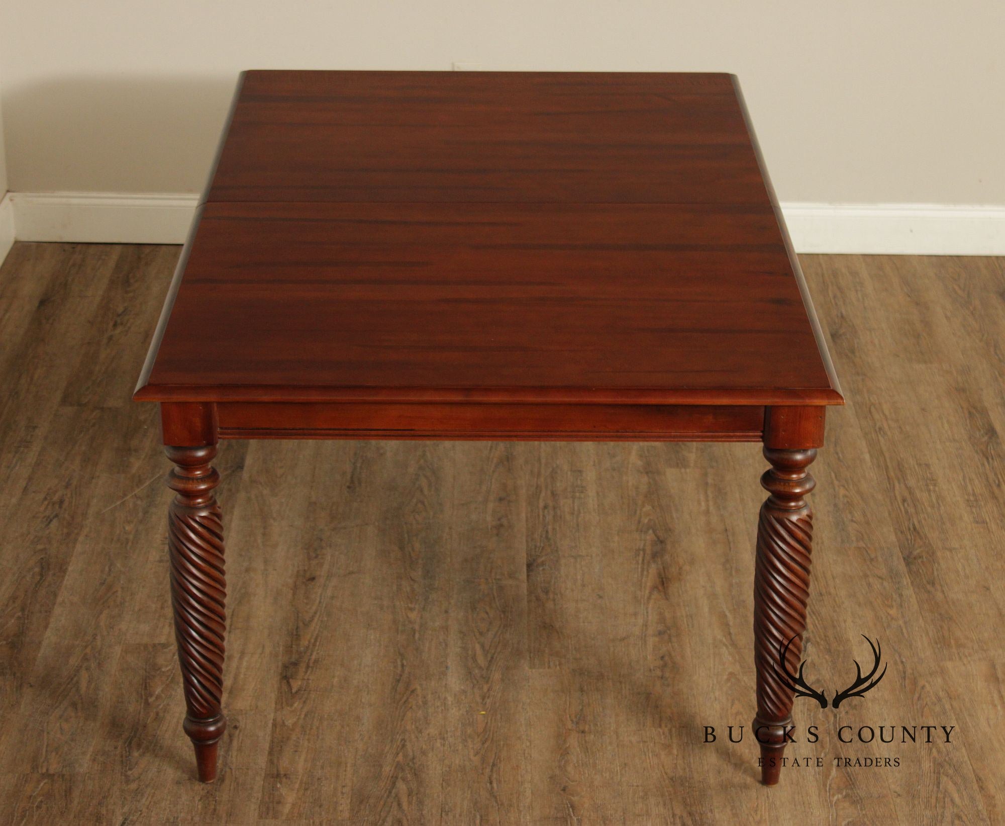 Ethan Allen 'British Classics' Extendable Dining Table