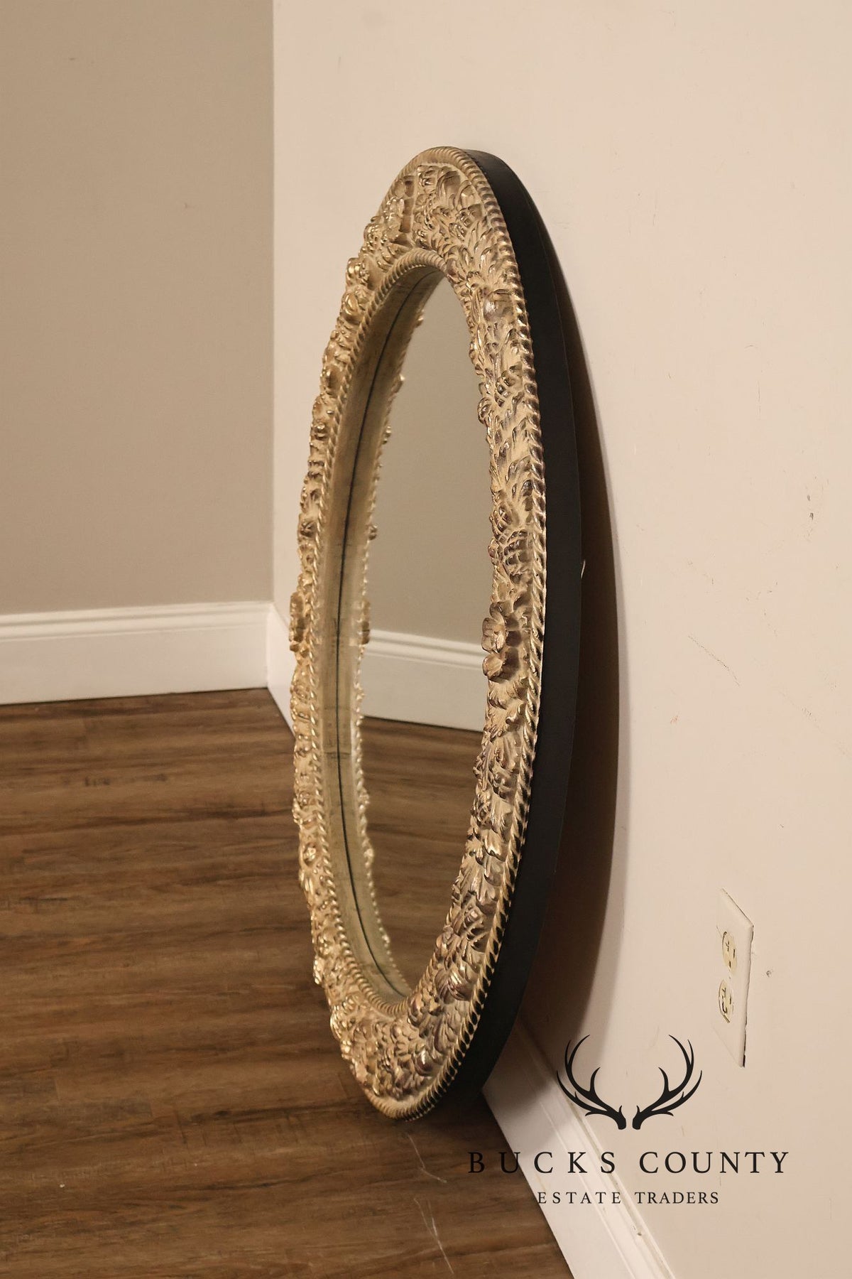 The Bombay Company 'Chardonnay' Round Carved Wall Mirror