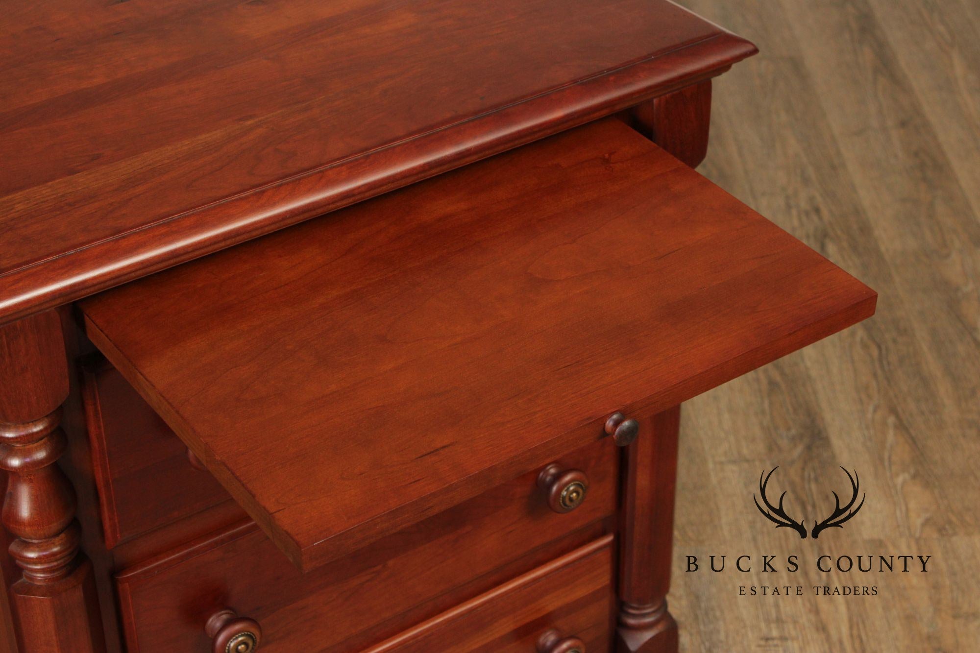 Keller Pair Of Solid Cherry Traditional Nightstands With Pull Out Trays