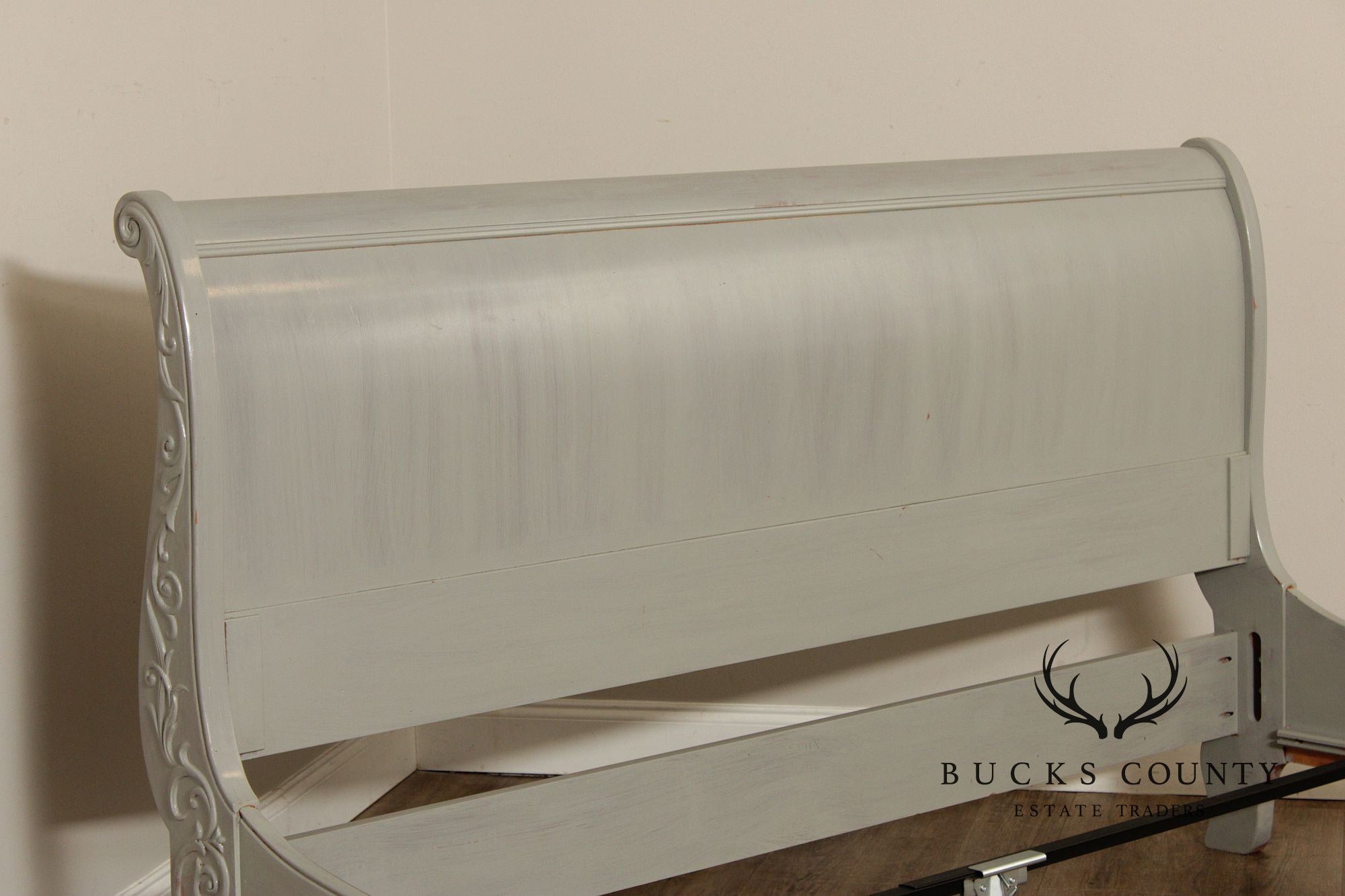 Ethan Allen Vintage Painted Legacy Collection King Sleigh Bed