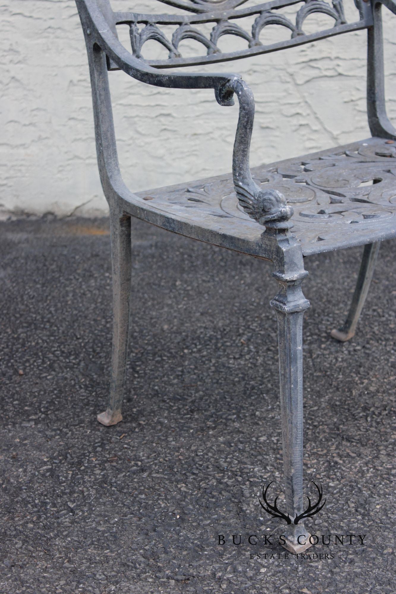 Cast Aluminum Neoclassical Style Outdoor Garden Armchair