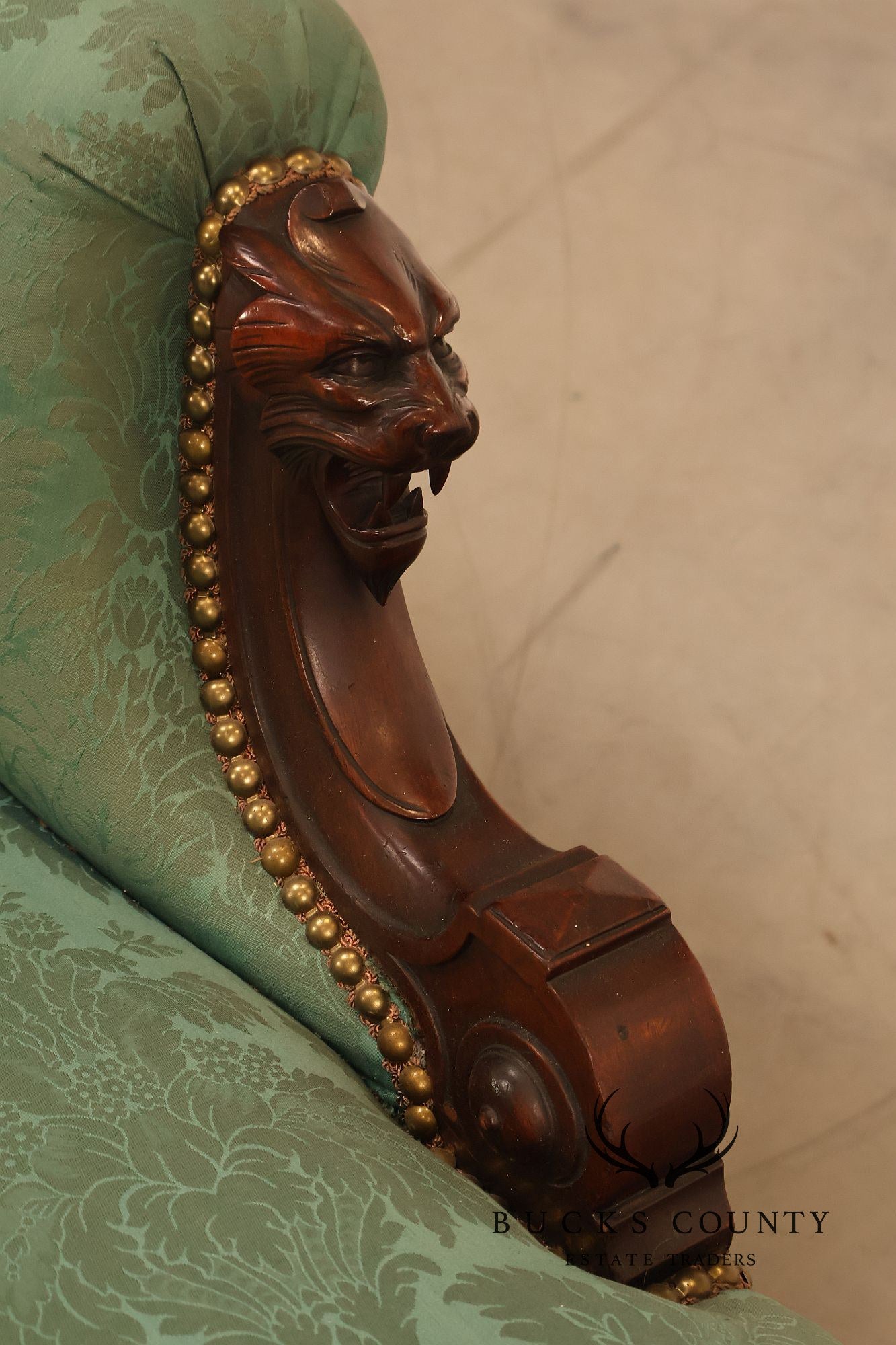 Antique American Renaissance Revival Style Carved Walnut Recamier Chaise Lounge