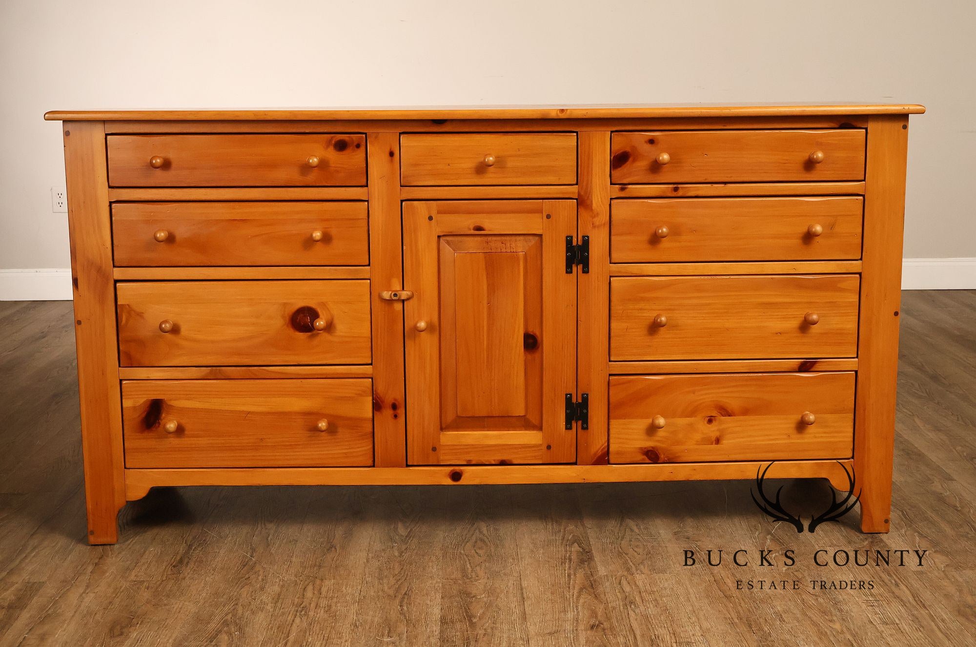 Ethan Allen Country Craftsman Pine Dresser