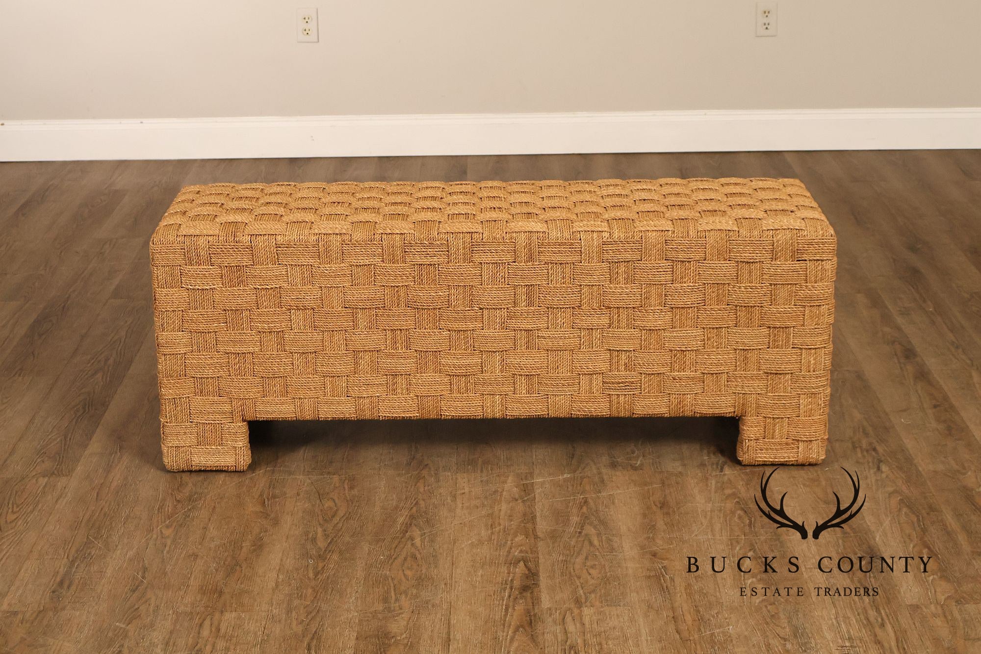 Lane Furniture Woven Rope Bench