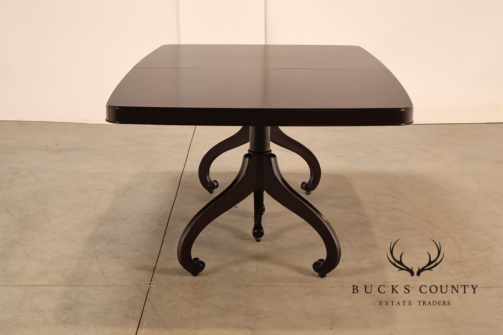 Thomasville Transitional Style Double Pedestal Mahogany Dining Table