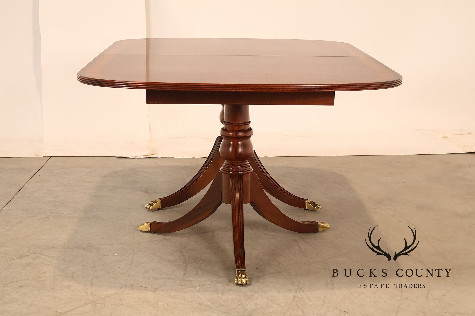 Ethan Allen '18th Century Mahogany' Collection Dining Table