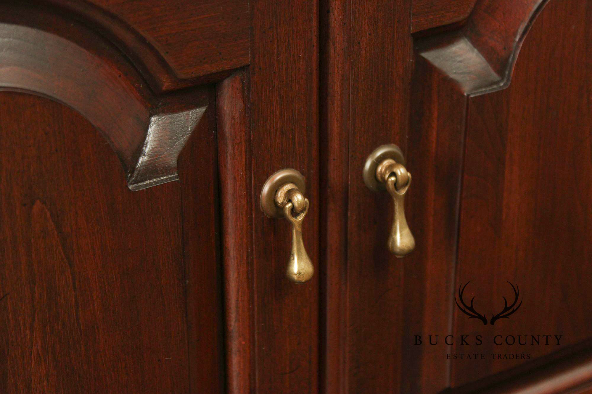 Ethan Allen 'Georgian Court' Cherry Side Cabinet