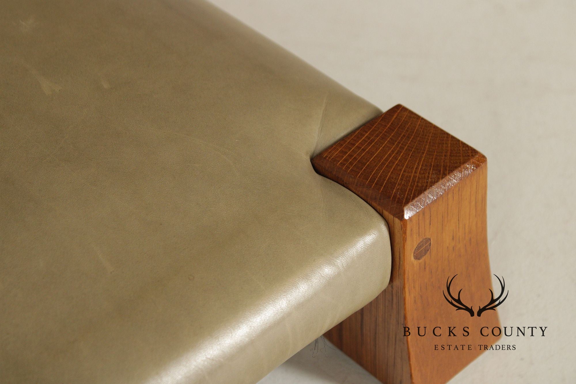 Stickley Mission Collection Oak and Leather Monk Footstool