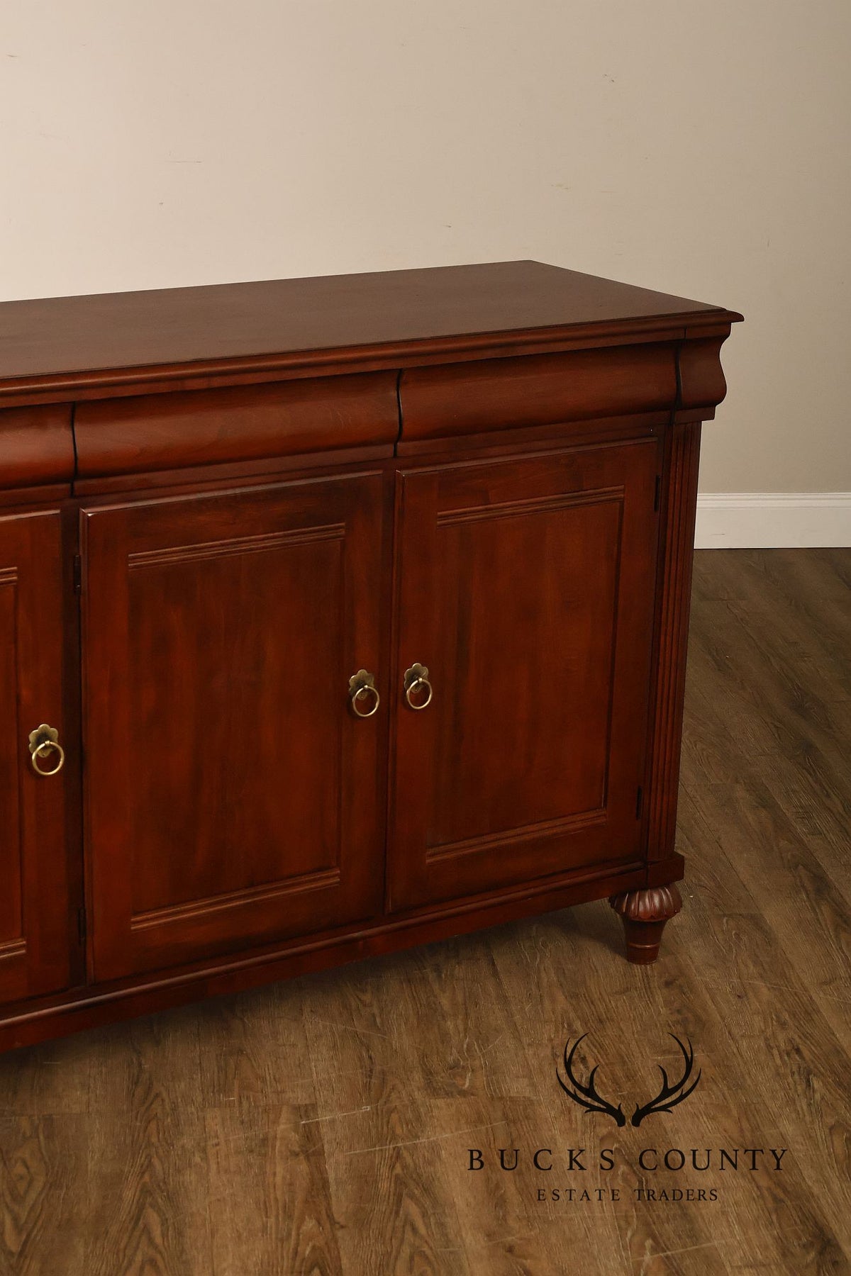 Ethan Allen 'British Classics' Carved Maple And Birch Sideboard