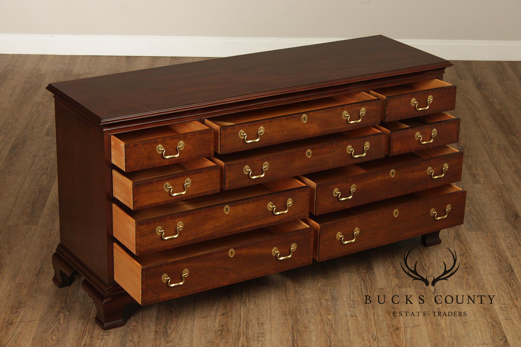 Councill Craftsmen Chippendale Style Mahogany Long Dresser