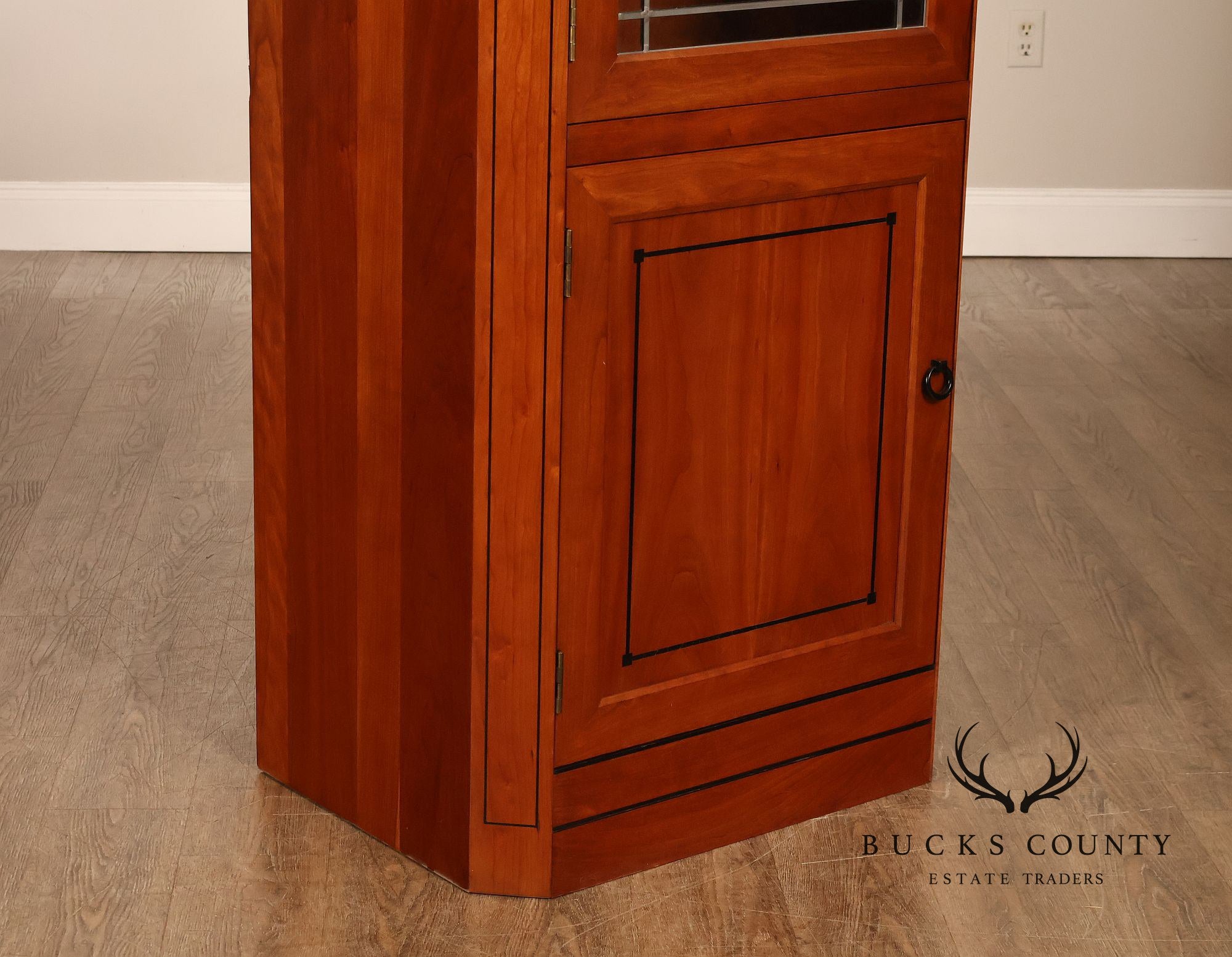 Stickley 21st Century Collection Pair Of Cherry Lighted Curio Display Cabinets