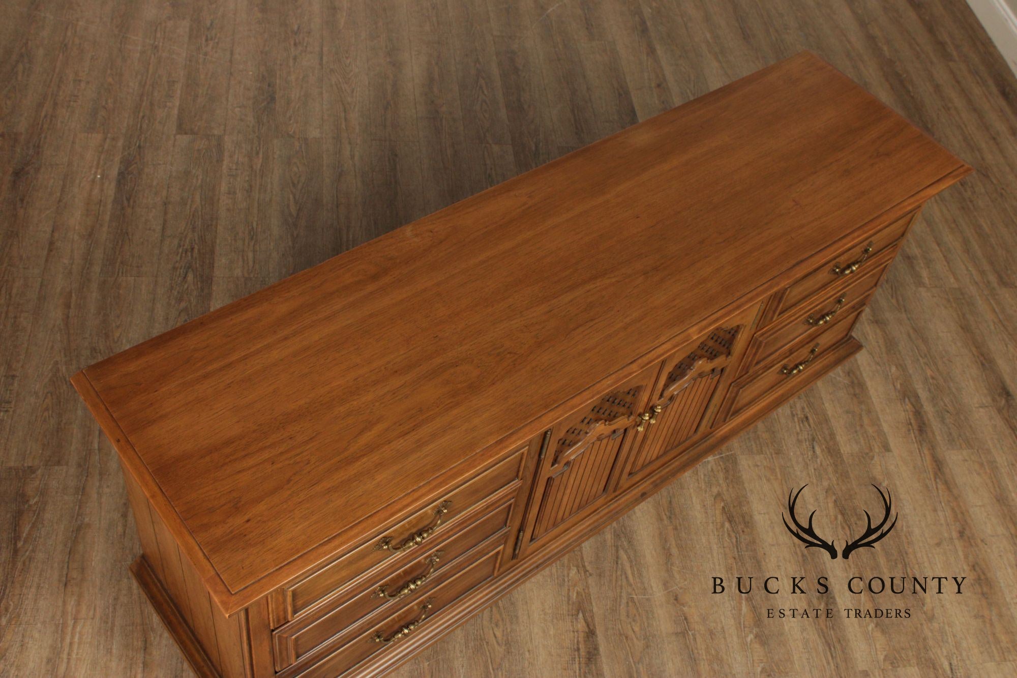 Thomasville Vintage Mediterranean Style Long Dresser